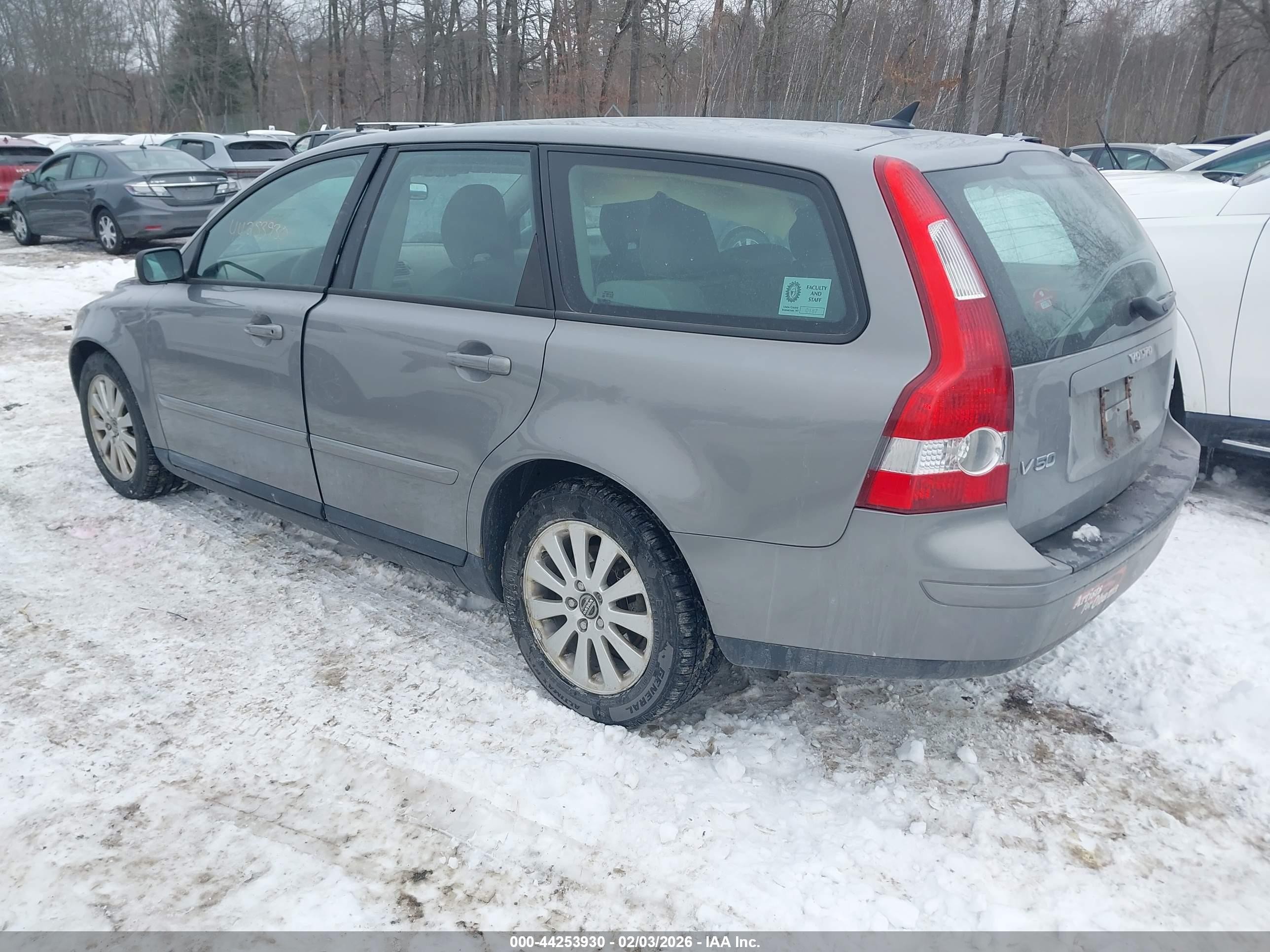 2005 Volvo V50 2.4i Silver vin: YV1MW390852066449