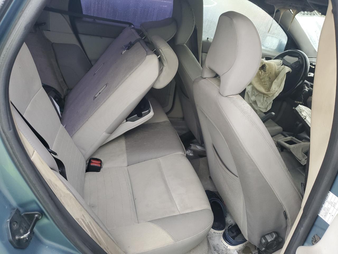 2005 Volvo V50 2.4i Teal vin: YV1MW390852109316