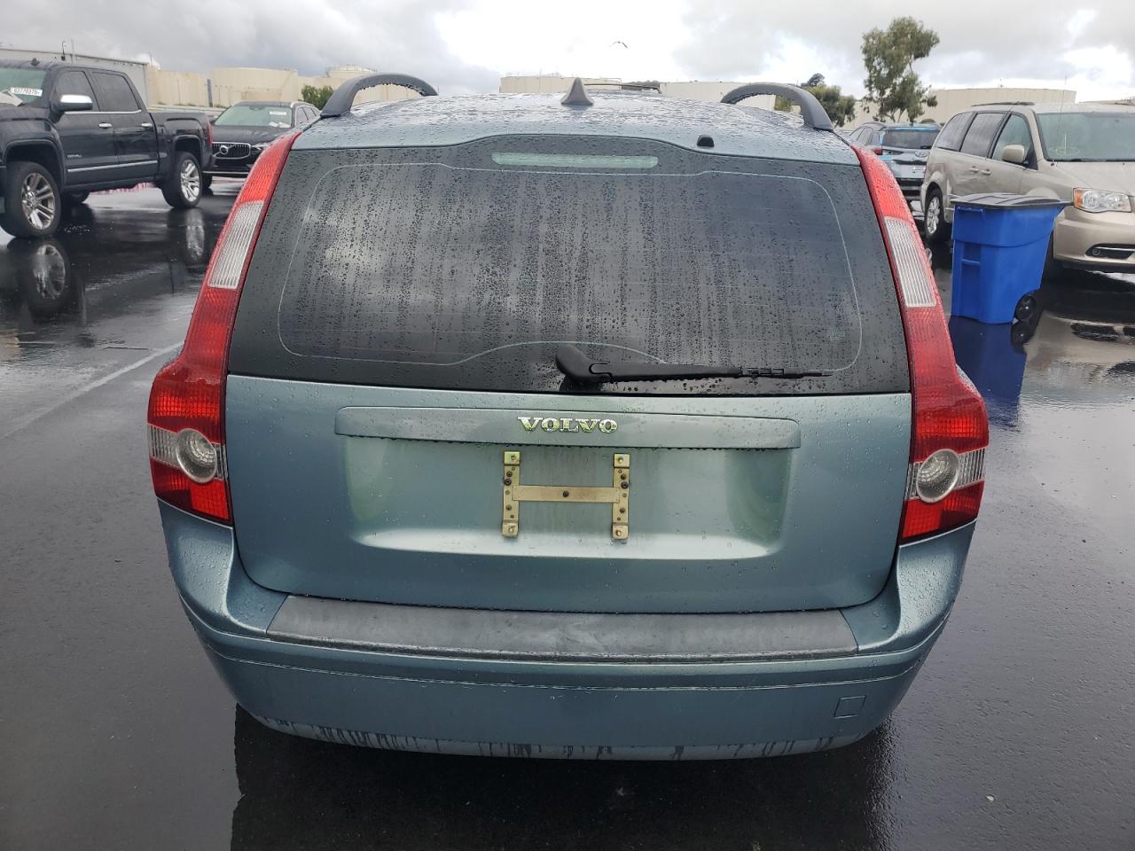 2005 Volvo V50 2.4i Teal vin: YV1MW390852109316
