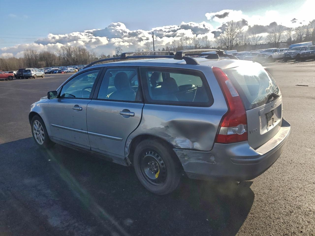 2006 Volvo V50 T5 Silver vin: YV1MW682162212860