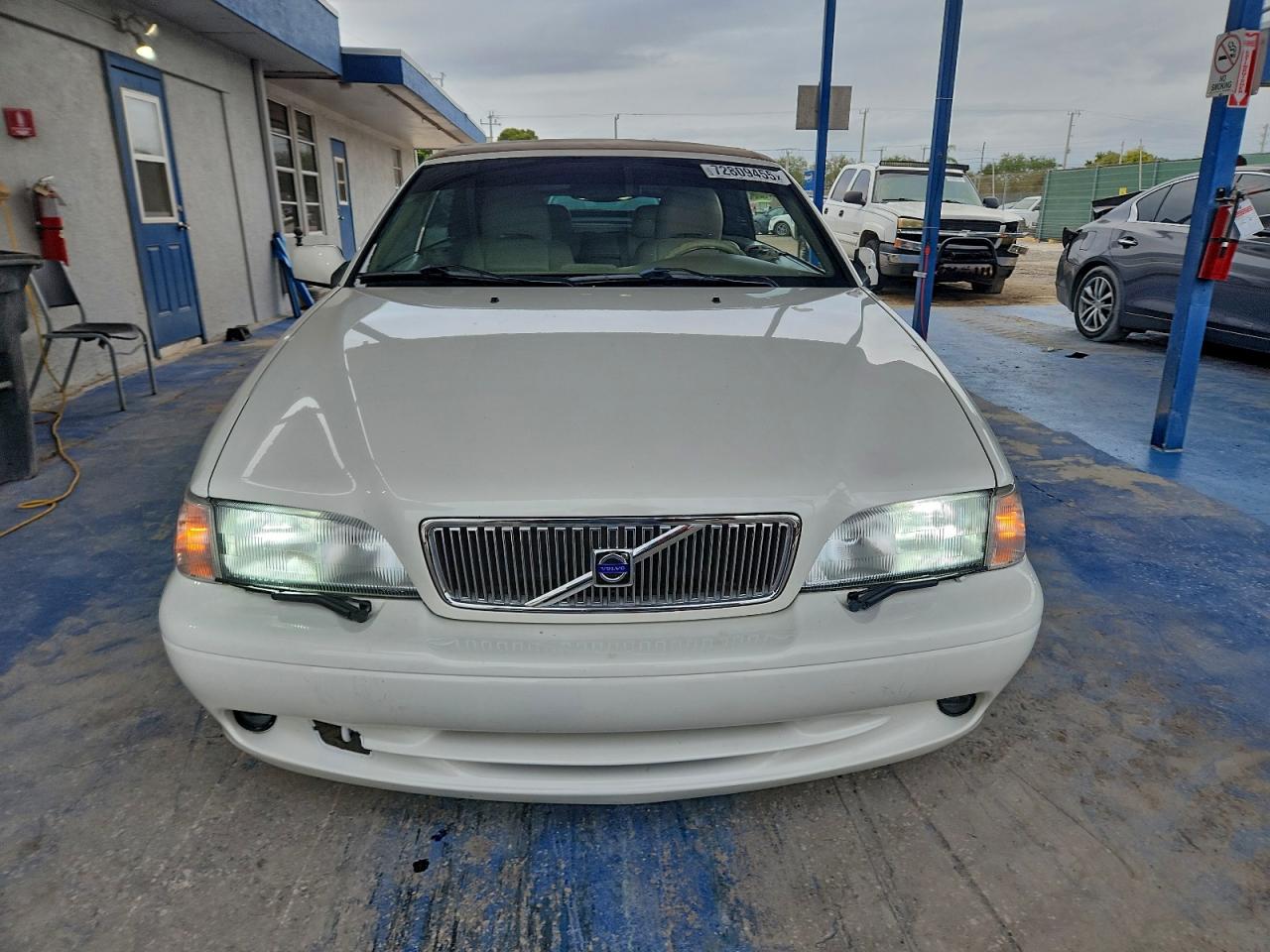 2001 Volvo C70 Turbo White vin: YV1NC53D21J017722