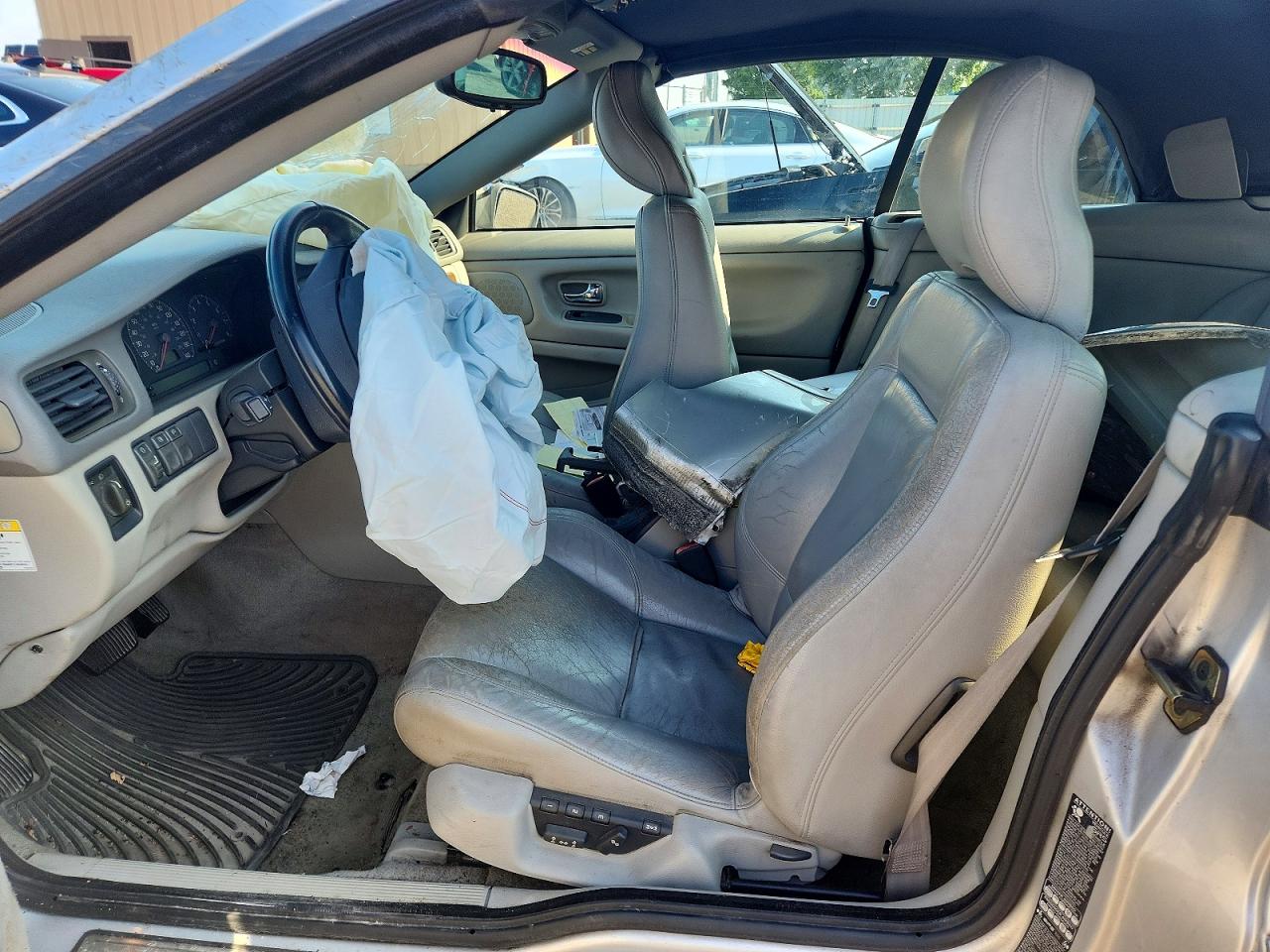 2004 Volvo C70 Hpt Серебряный vin: YV1NC62D44J061555