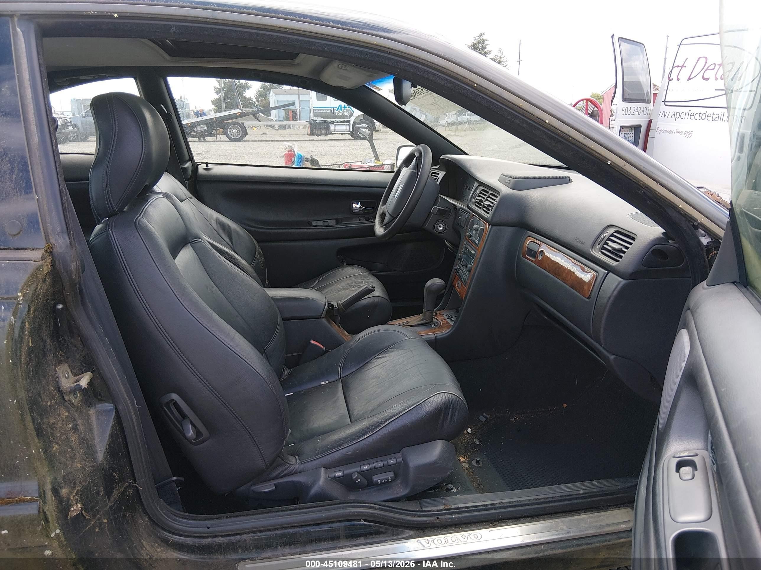 2000 Volvo C70 Ht Белый vin: YV1NK53D7YJ021391