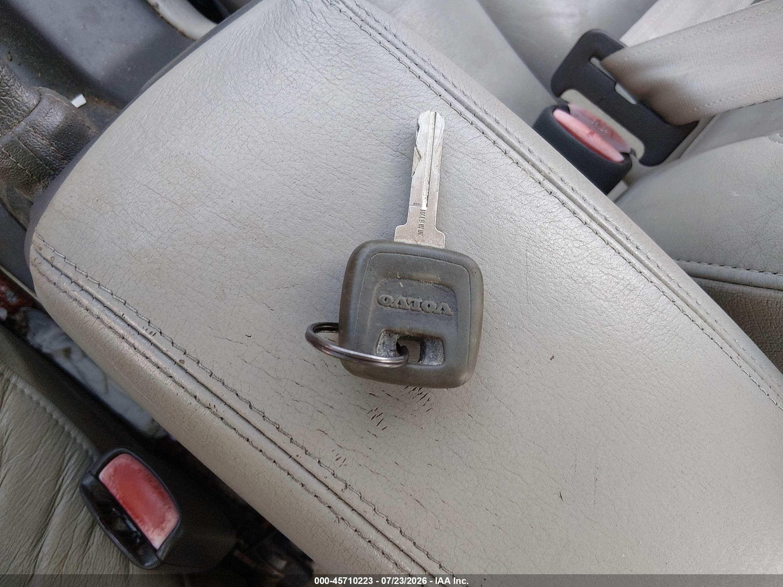 1999 Volvo C70 Lt Silver vin: YV1NK56D9XJ012847