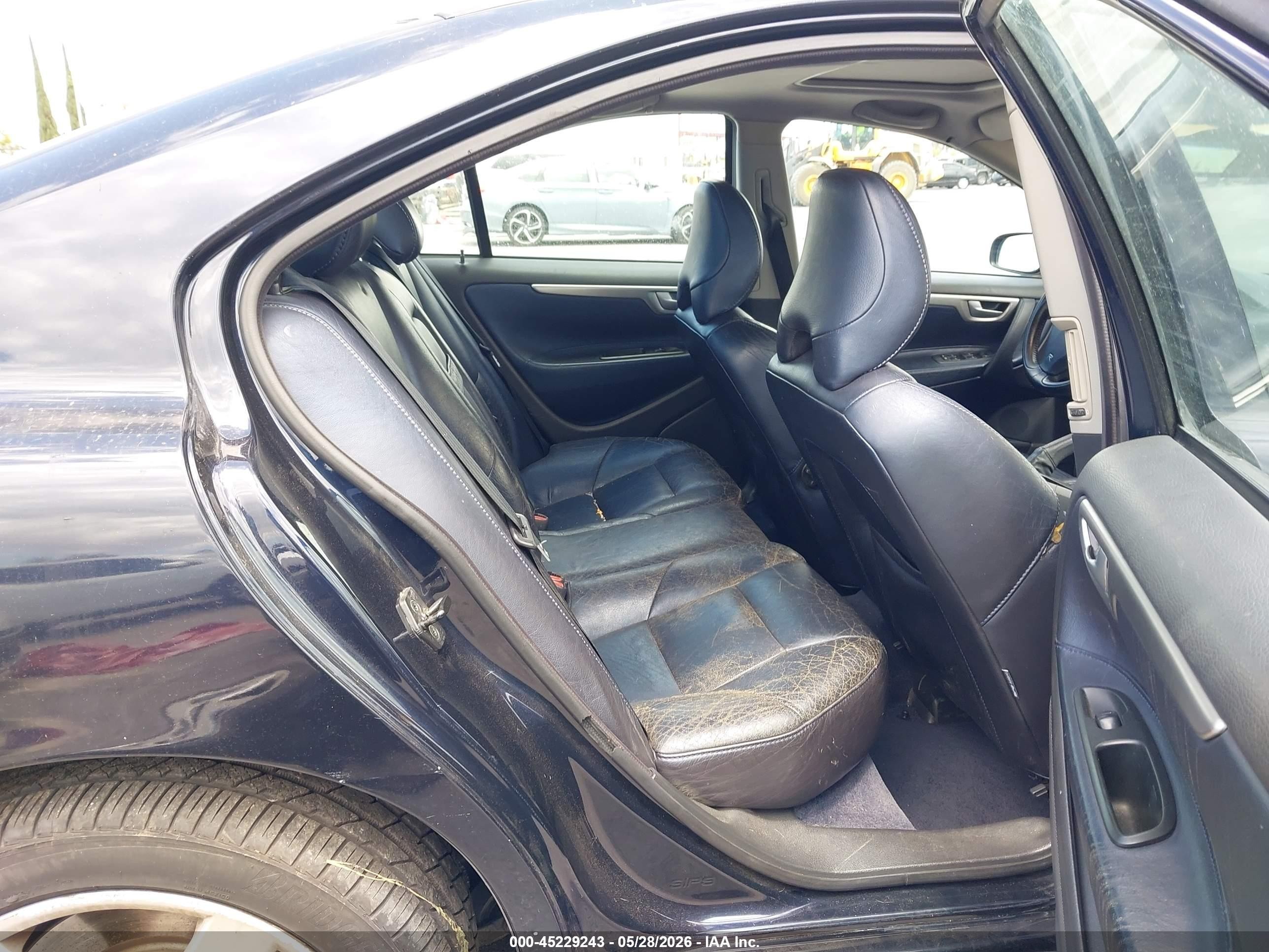 2006 Volvo S60 R Dark Blue vin: YV1RH527962509535
