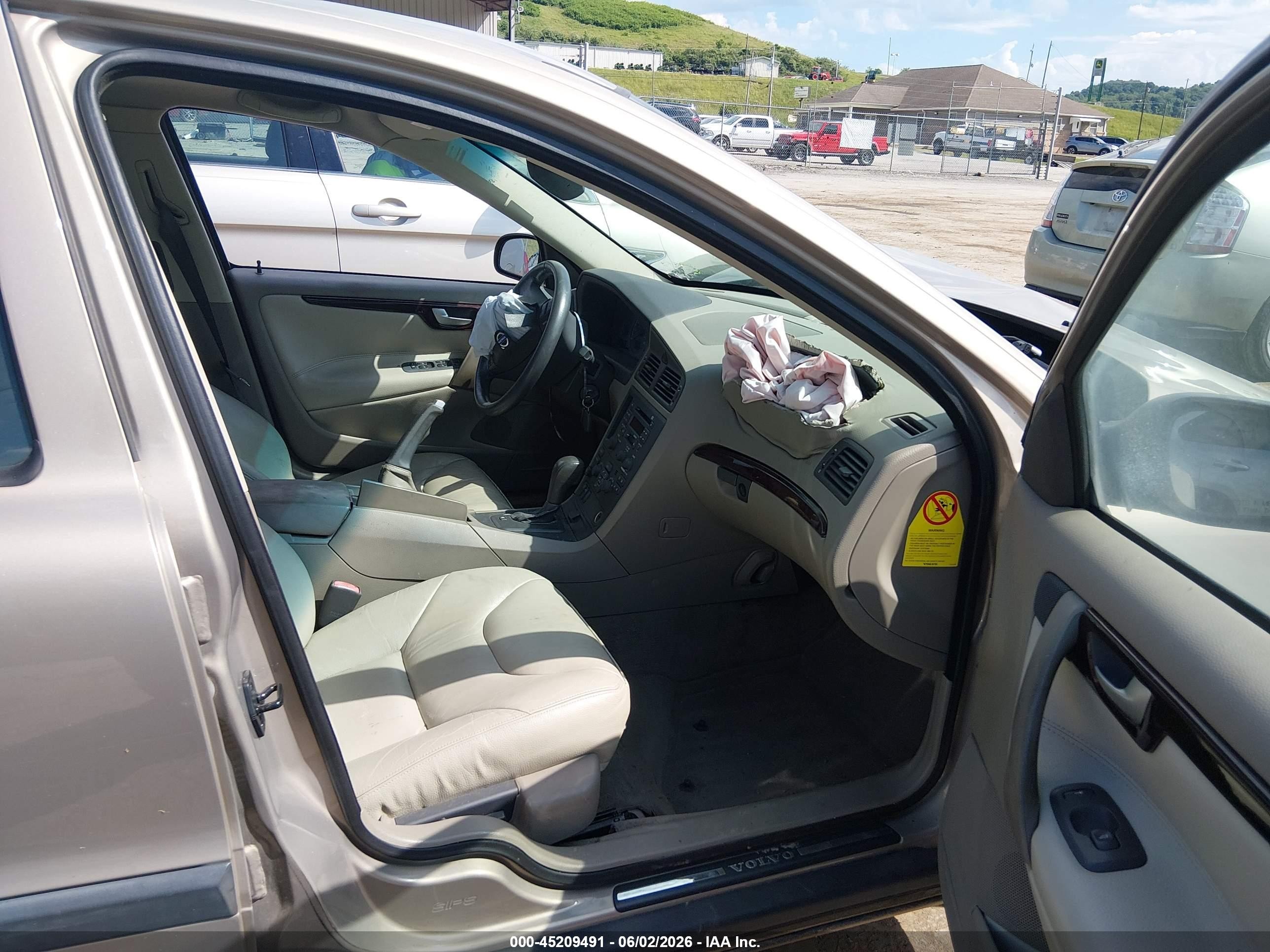 2002 Volvo S60 Awd Gold vin: YV1RH58D622144707