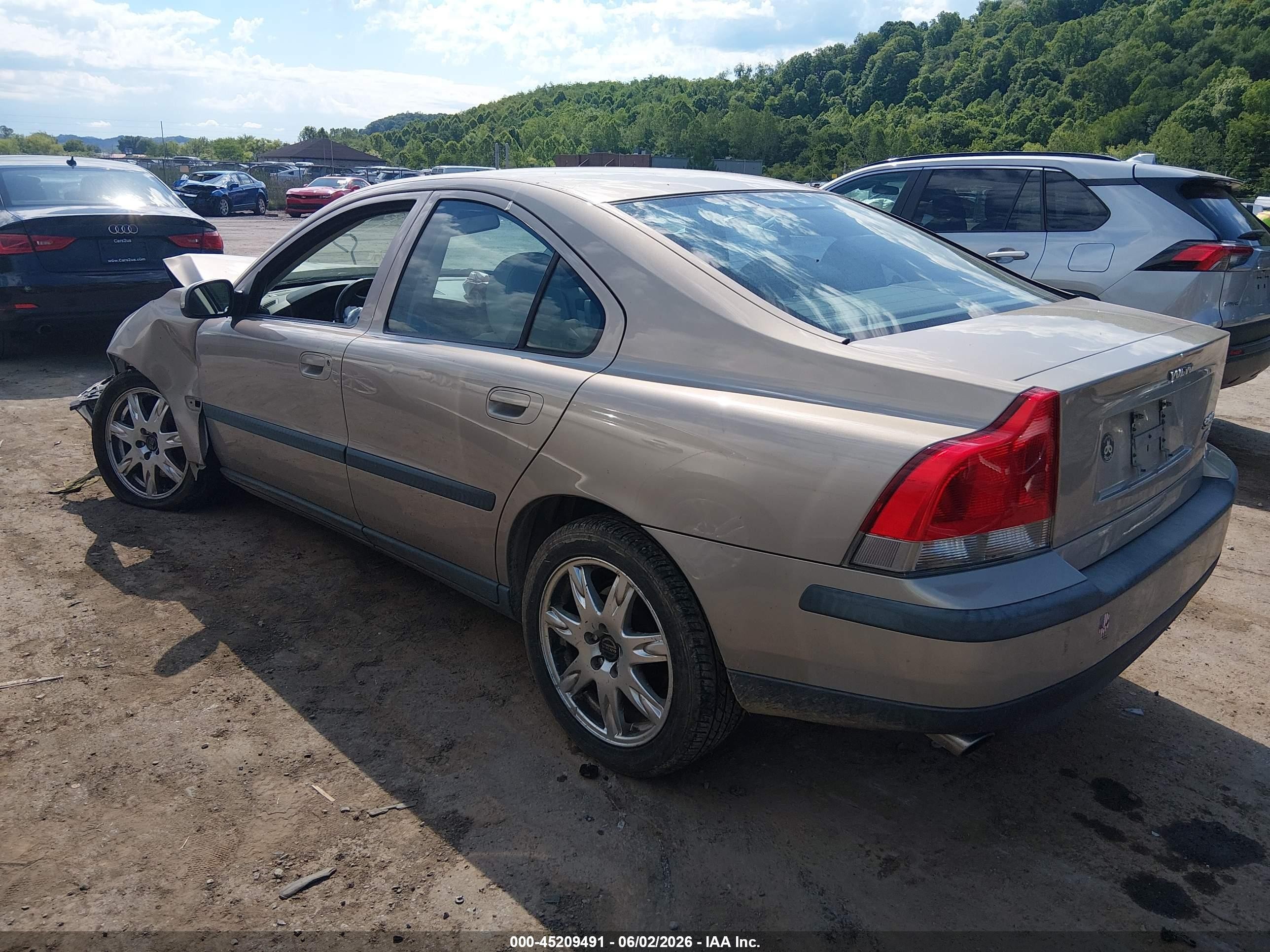 2002 Volvo S60 Awd Gold vin: YV1RH58D622144707