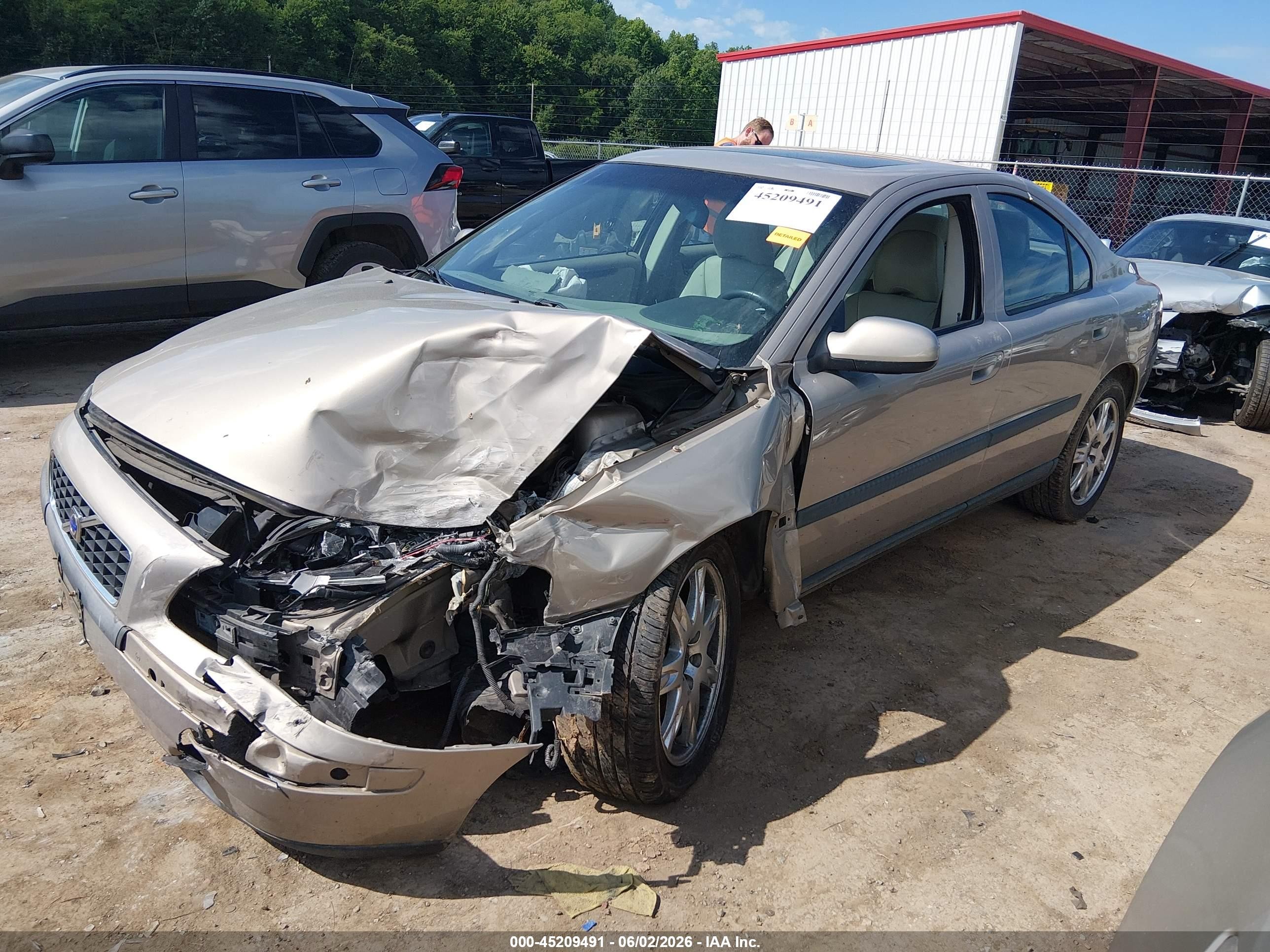 2002 Volvo S60 Awd Gold vin: YV1RH58D622144707