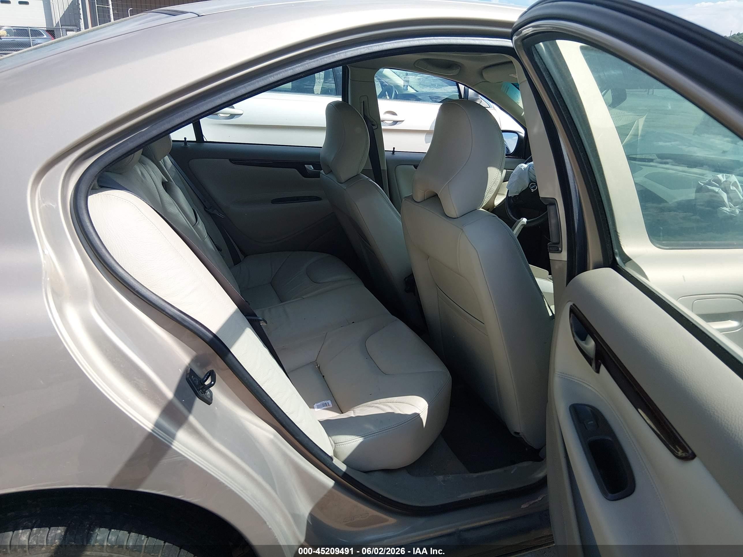 2002 Volvo S60 Awd Gold vin: YV1RH58D622144707