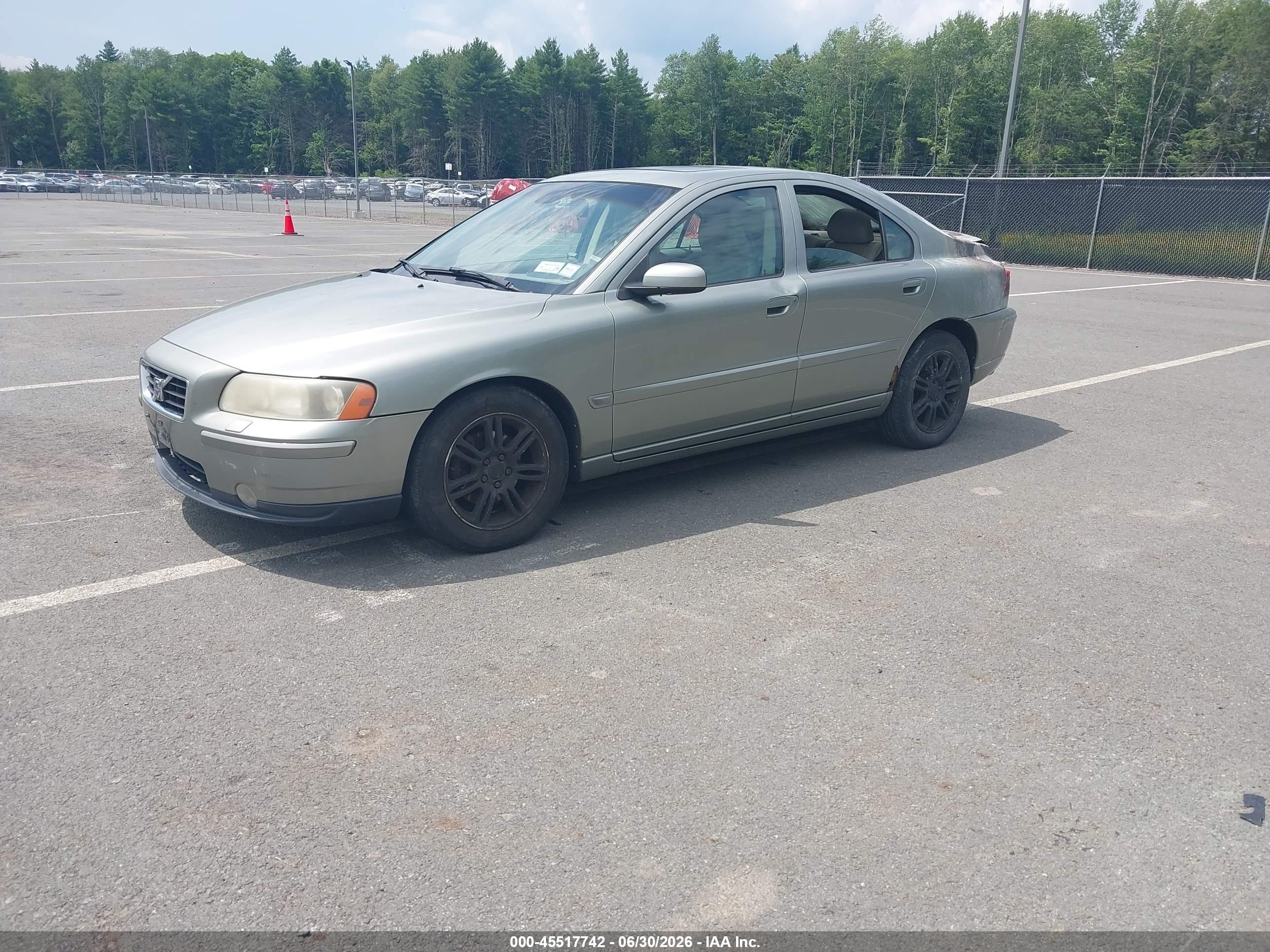 2006 Volvo S60 2.5t Champagne vin: YV1RH592062502922