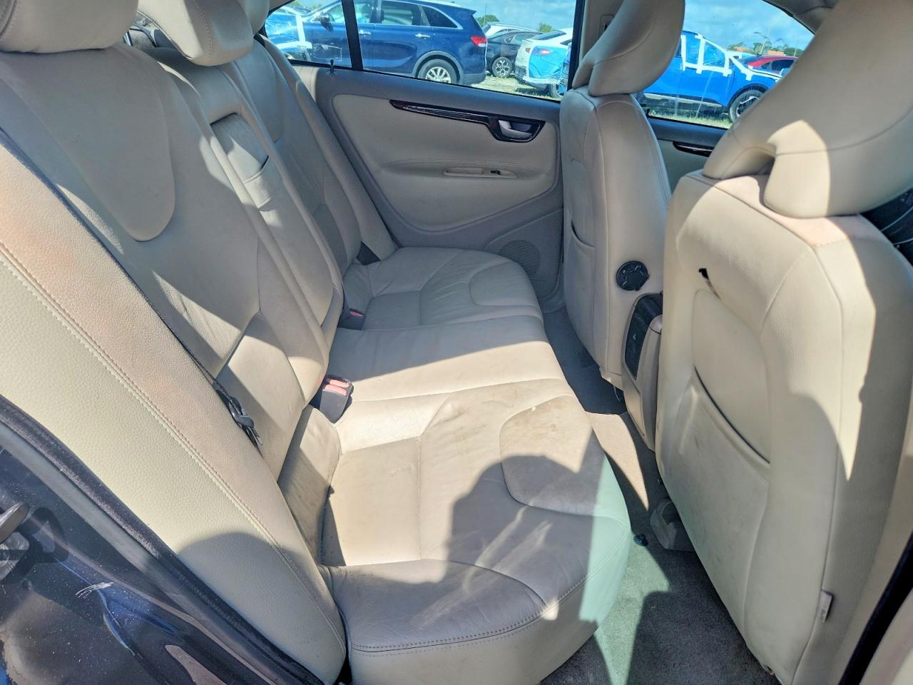 2006 Volvo S60 2.5t Blue vin: YV1RH592162548825