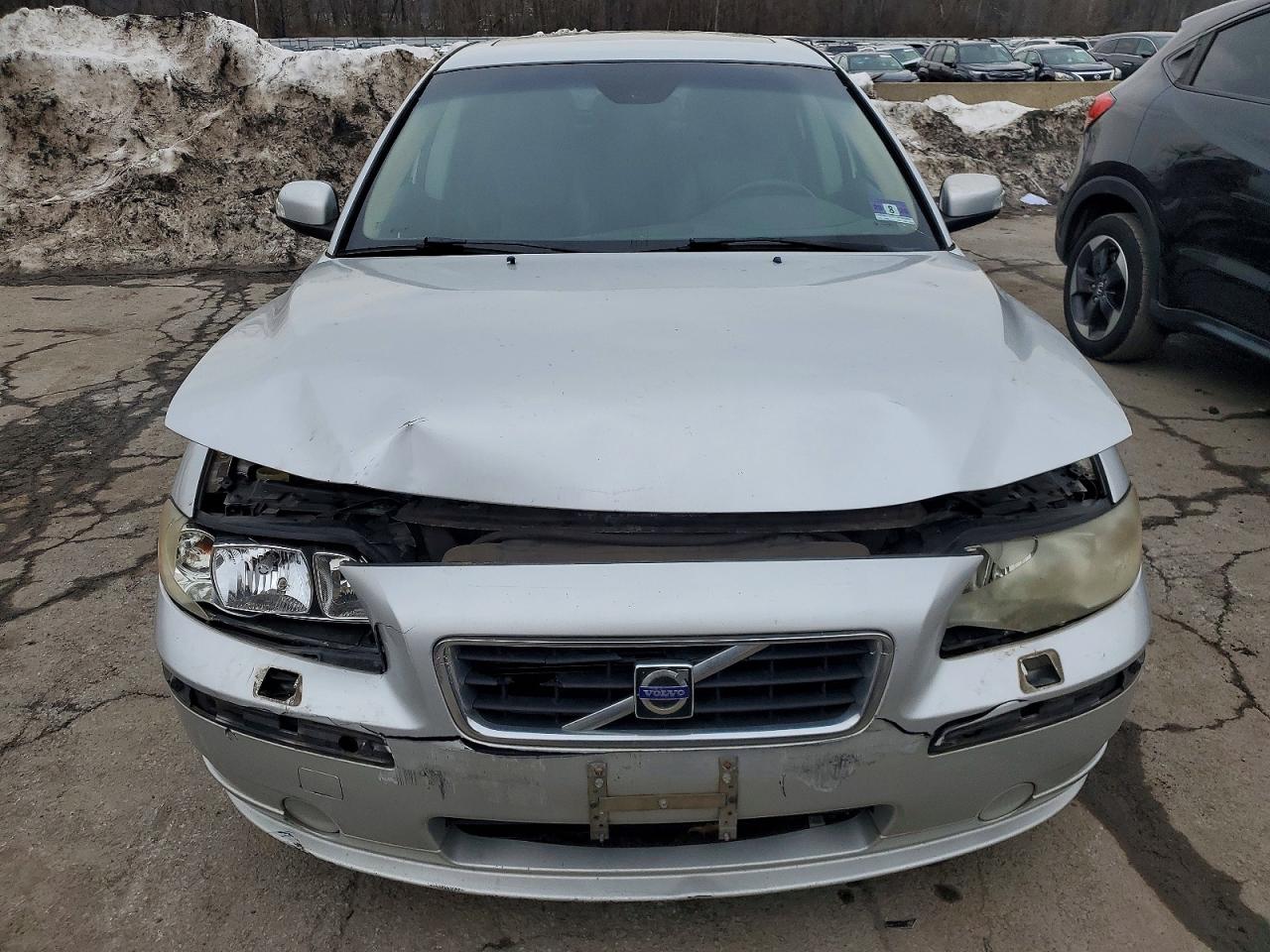 2009 Volvo S60 2.5t Silver vin: YV1RH592592724358