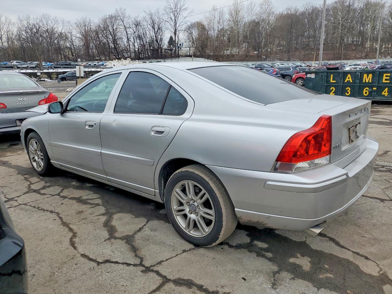 2009 Volvo S60 2.5t Silver vin: YV1RH592592724358