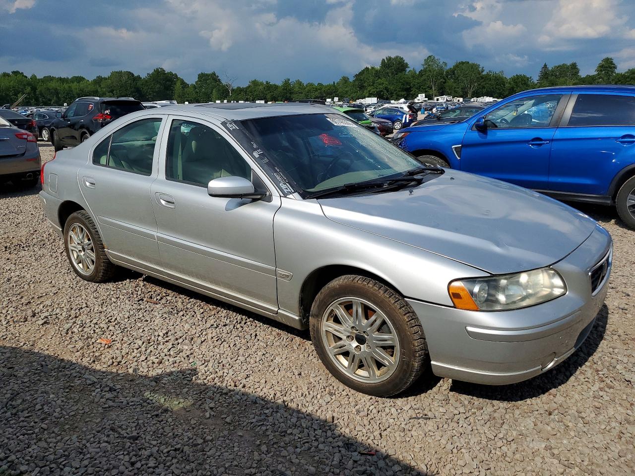 2006 Volvo S60 2.5t Silver vin: YV1RH592762530927