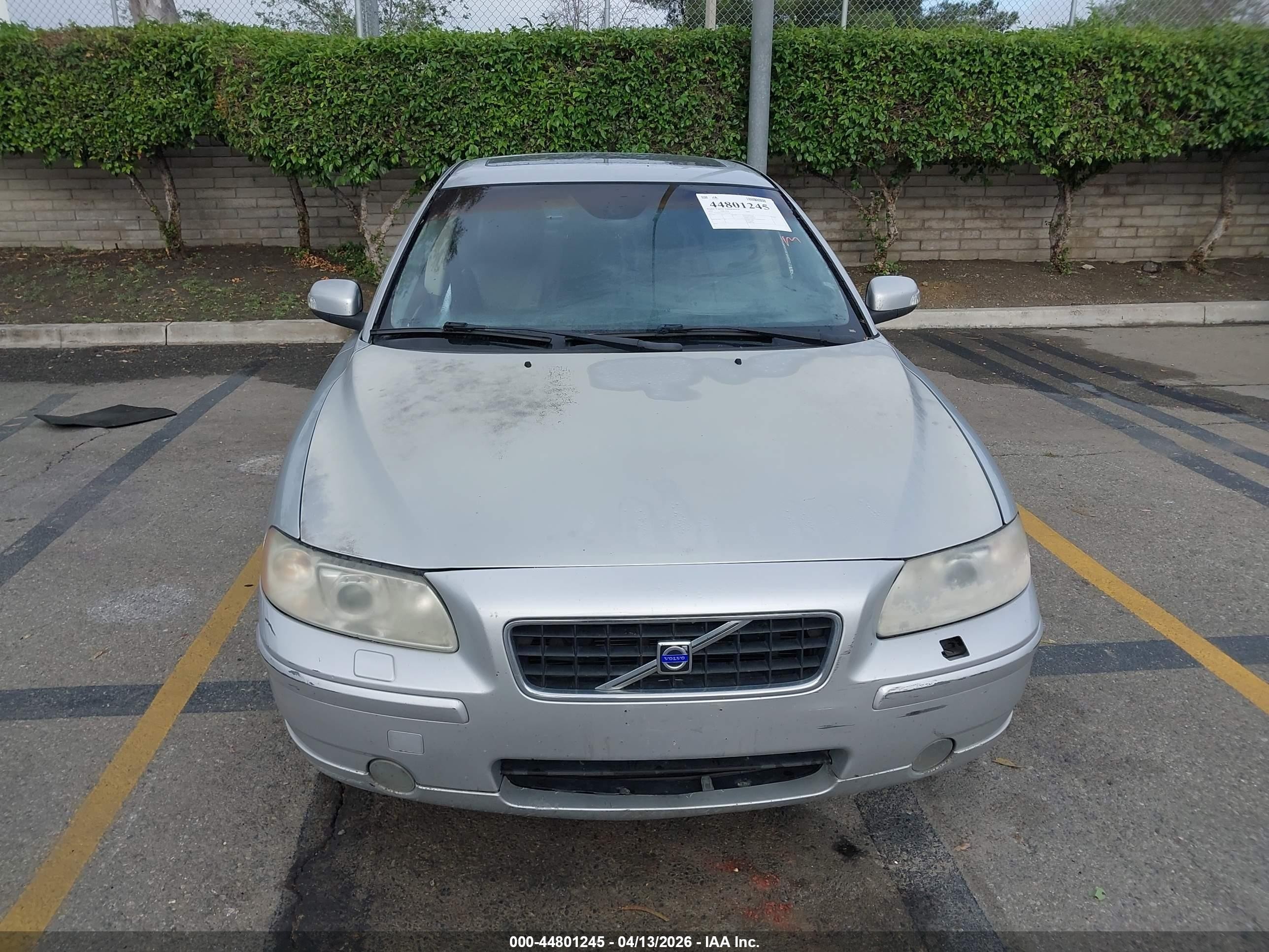 2007 Volvo S60 2.5t Silver vin: YV1RH592772607359