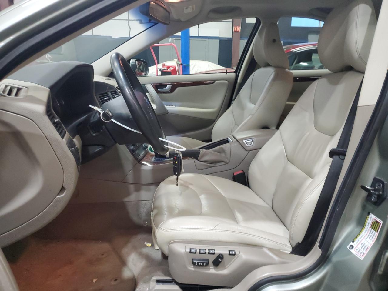 2007 Volvo S60 2.5t Silver vin: YV1RH592872601263