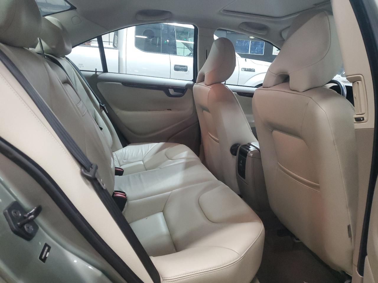2007 Volvo S60 2.5t Silver vin: YV1RH592872601263