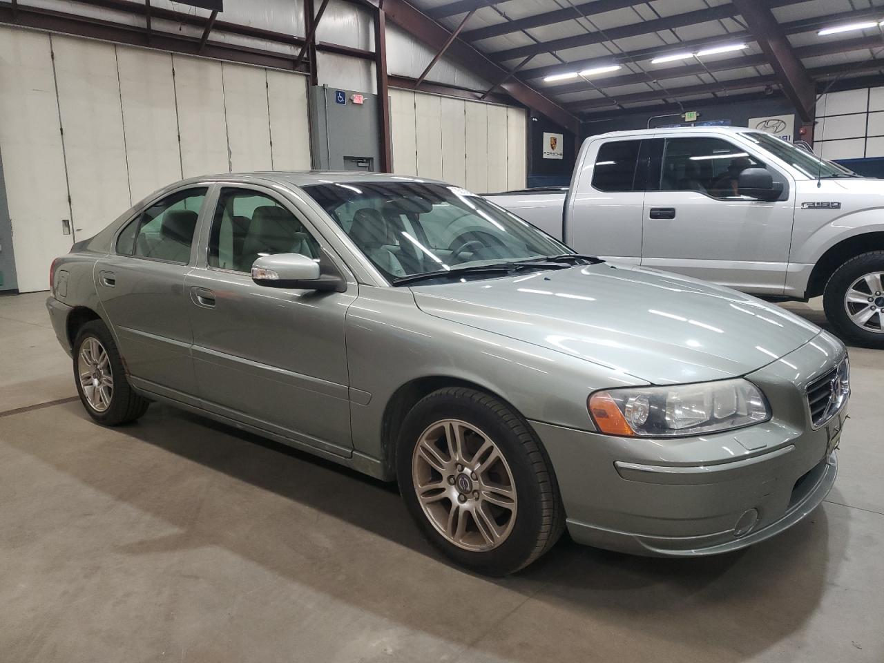 2007 Volvo S60 2.5t Silver vin: YV1RH592872601263