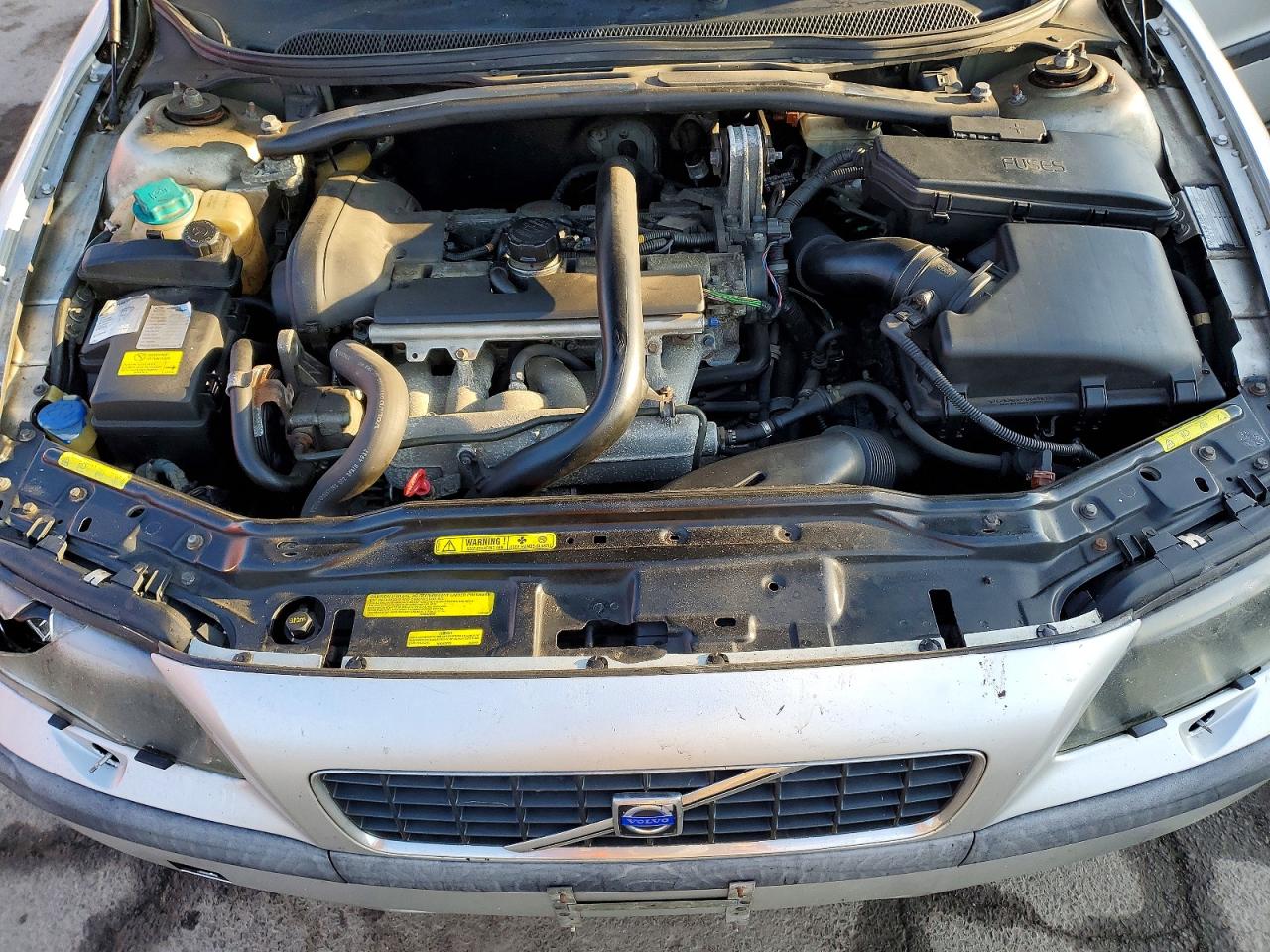 2004 Volvo S60 2.5t Silver vin: YV1RH59H442346787
