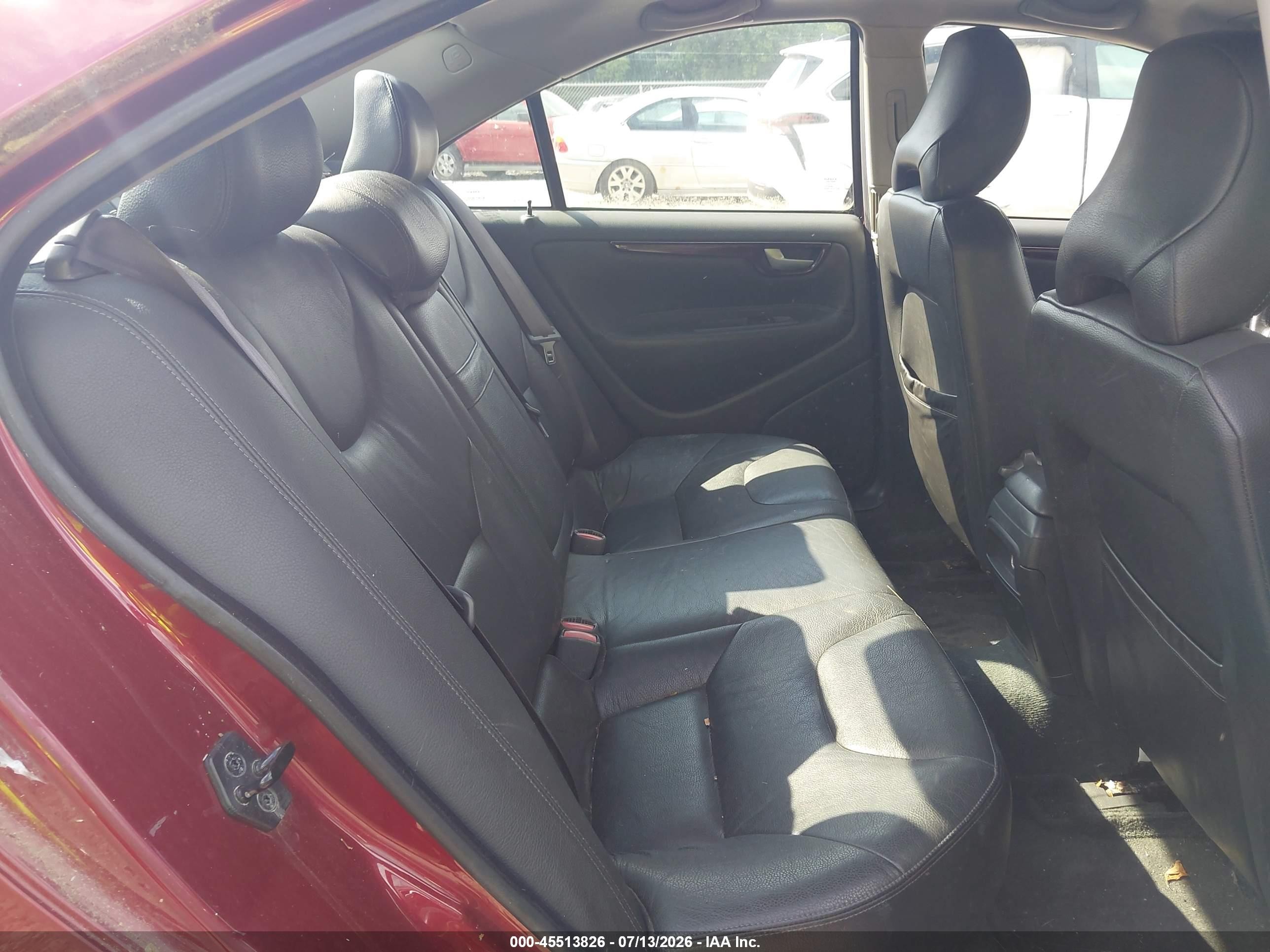 2004 Volvo S60 2.5t Awd Red vin: YV1RH59H942331847