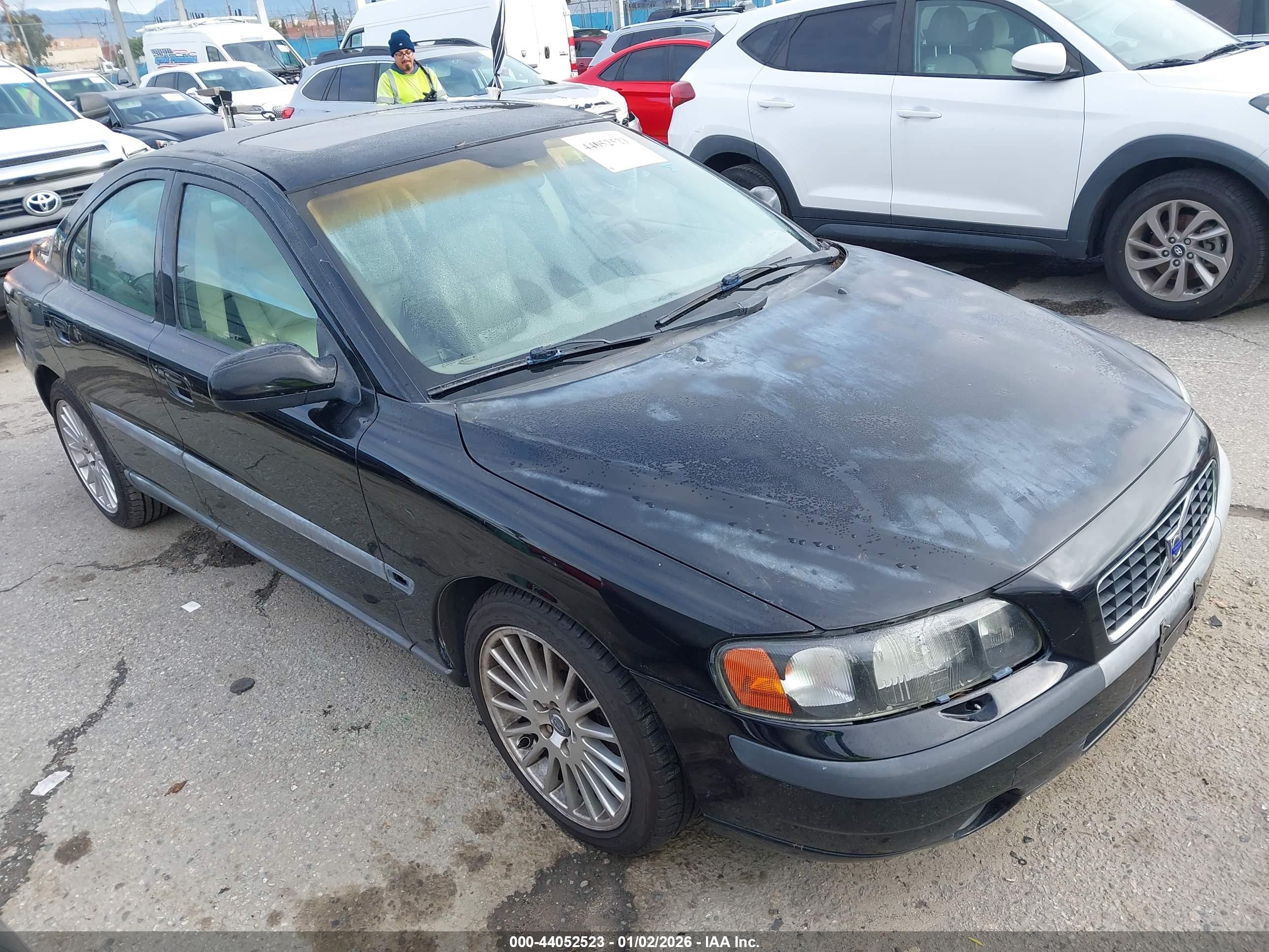 2002 Volvo S60 T5 Beige vin: YV1RS53D422101203