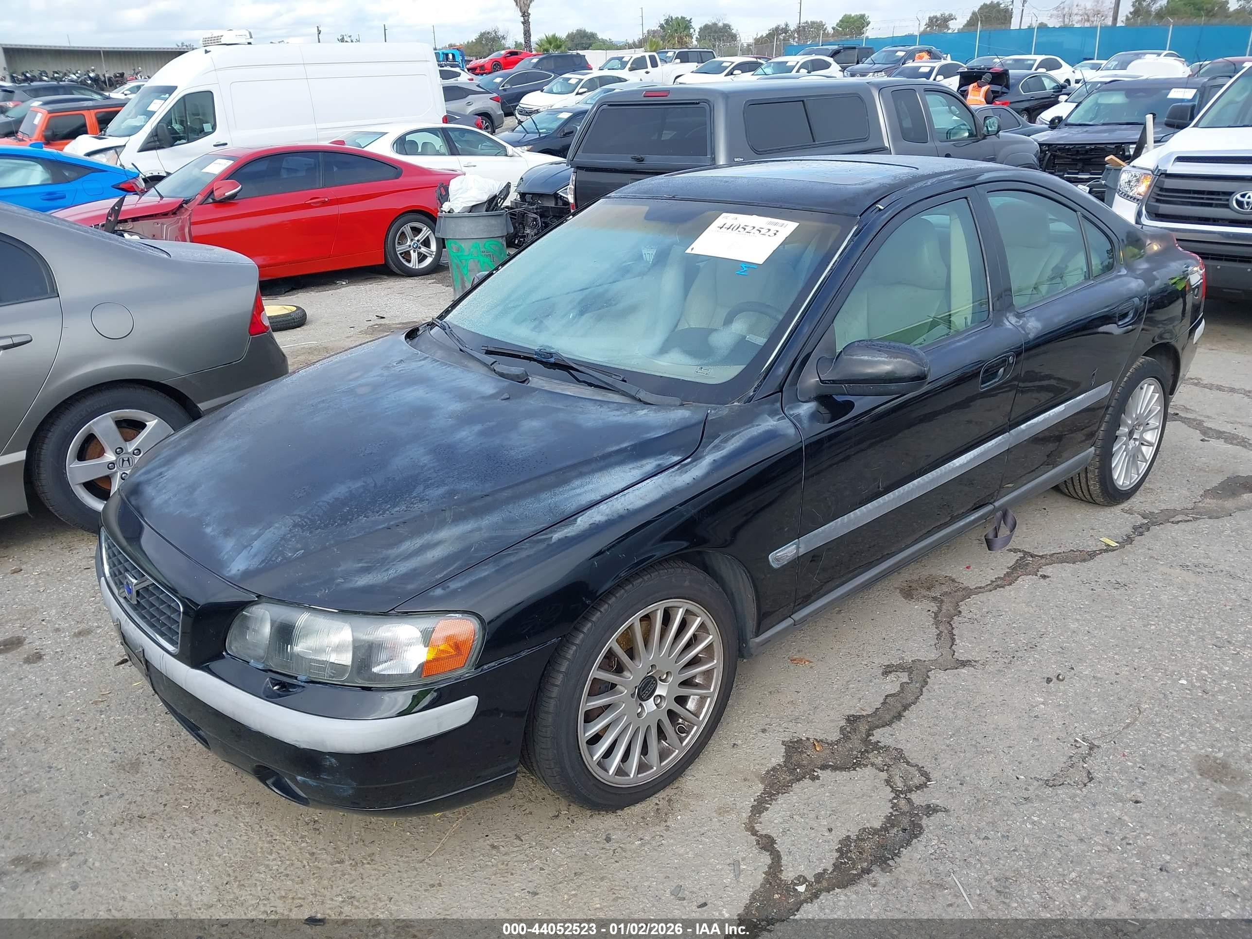 2002 Volvo S60 T5 Beige vin: YV1RS53D422101203