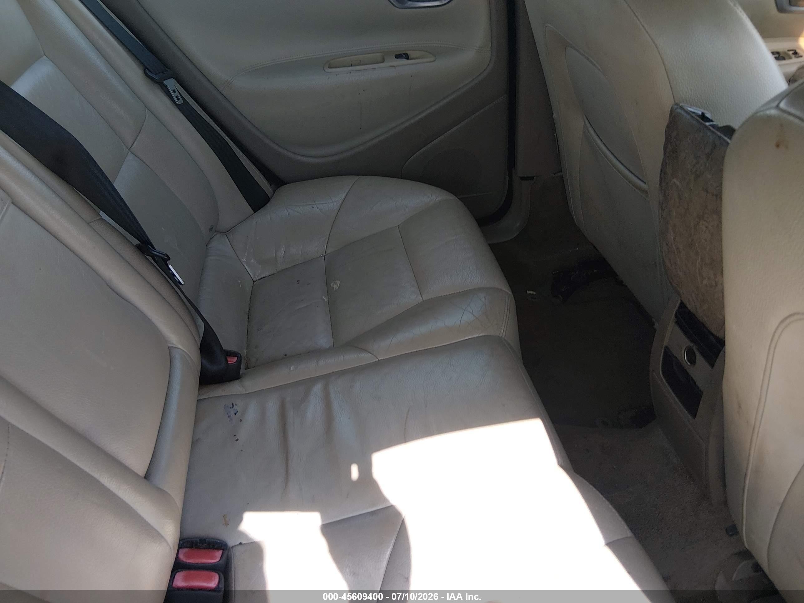 2006 Volvo S60 T5 Dark Blue vin: YV1RS547362547356
