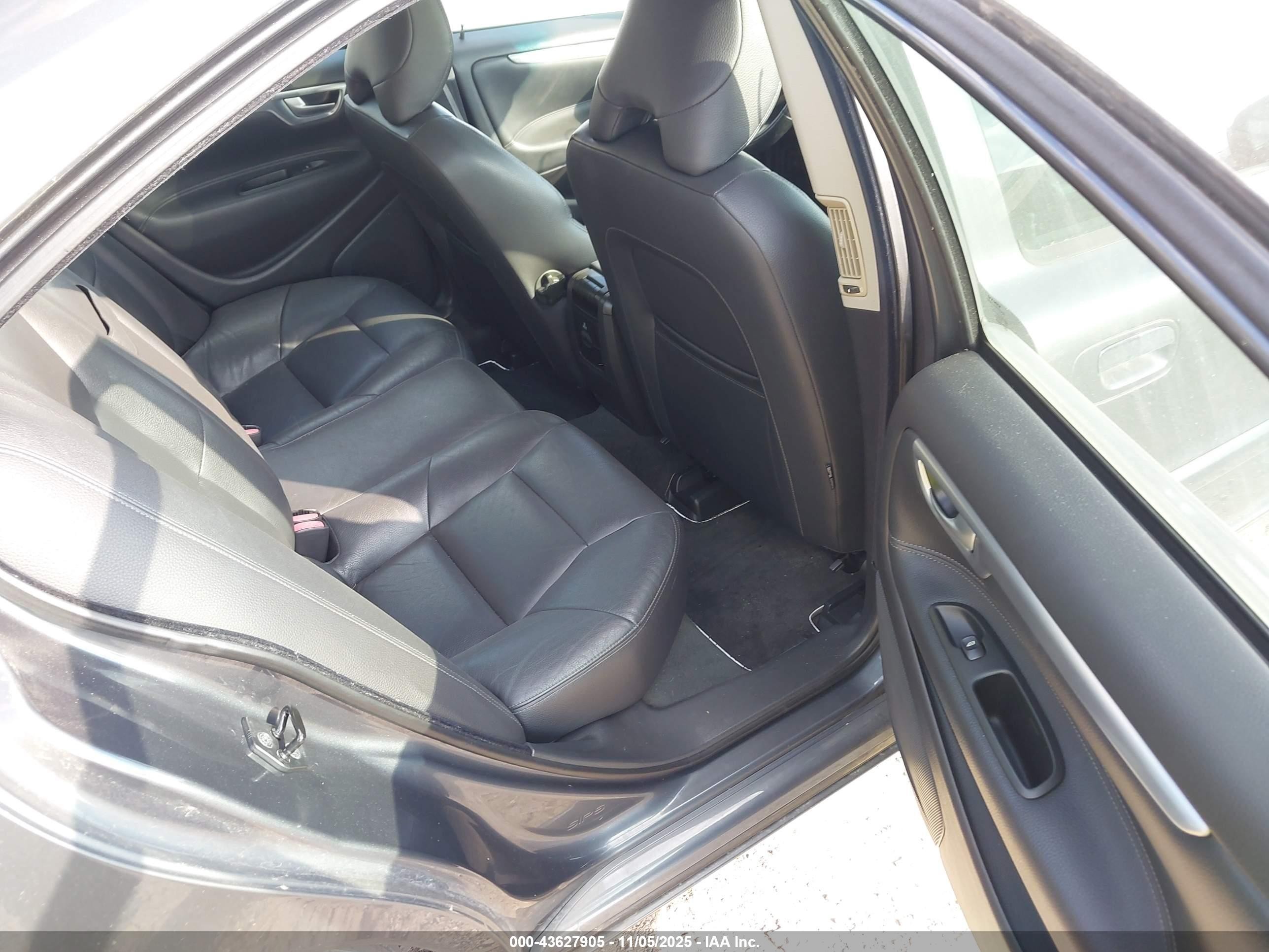 2006 Volvo S60 T5 Gray vin: YV1RS547762554892