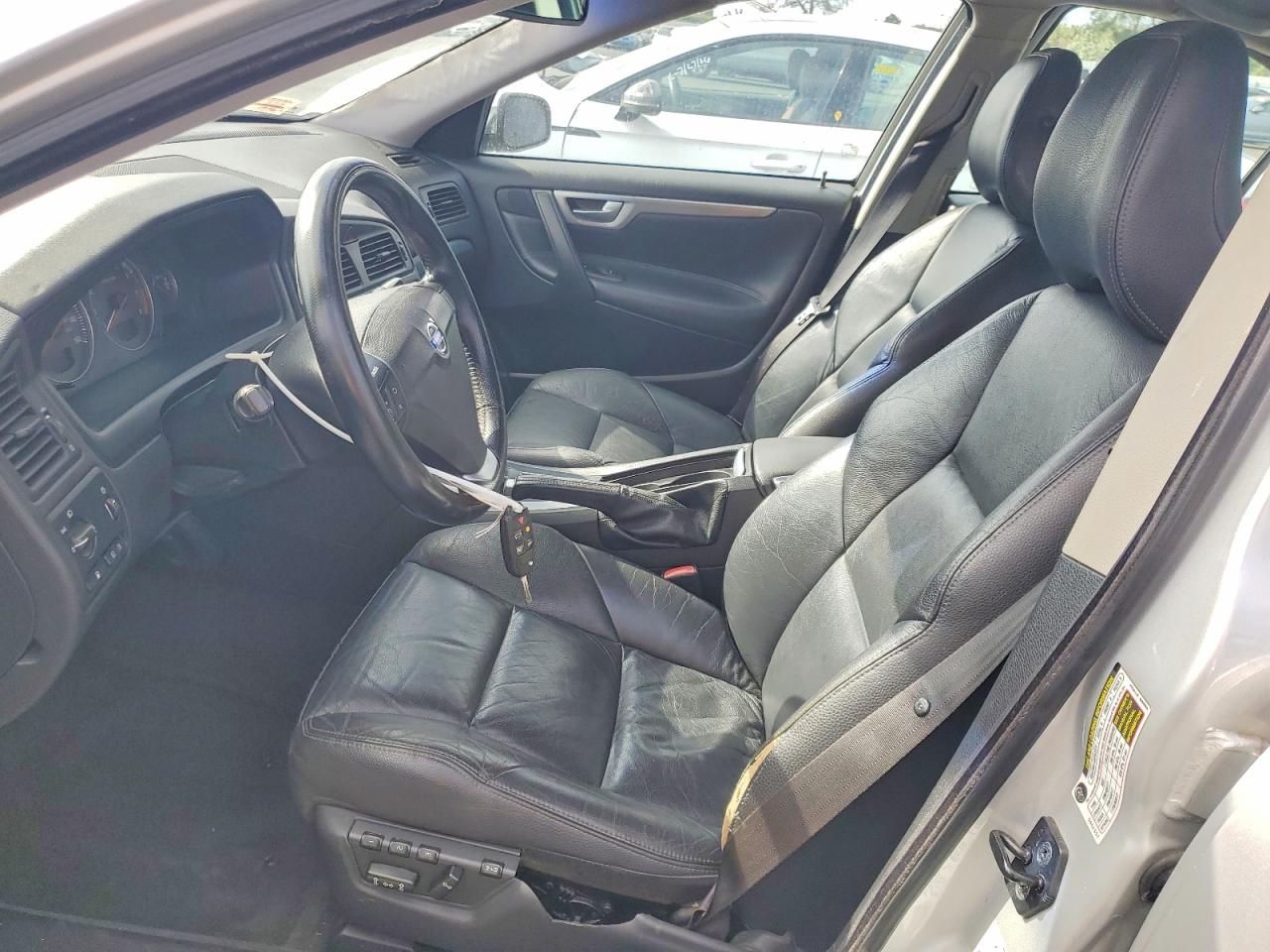 2006 Volvo S60 T5 Silver vin: YV1RS547X62557995