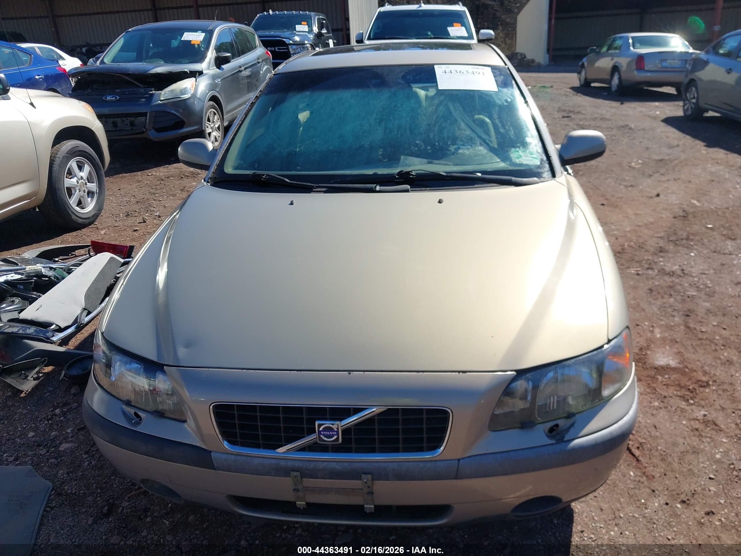 2002 Volvo S60 2.4t Silver vin: YV1RS58D422171969