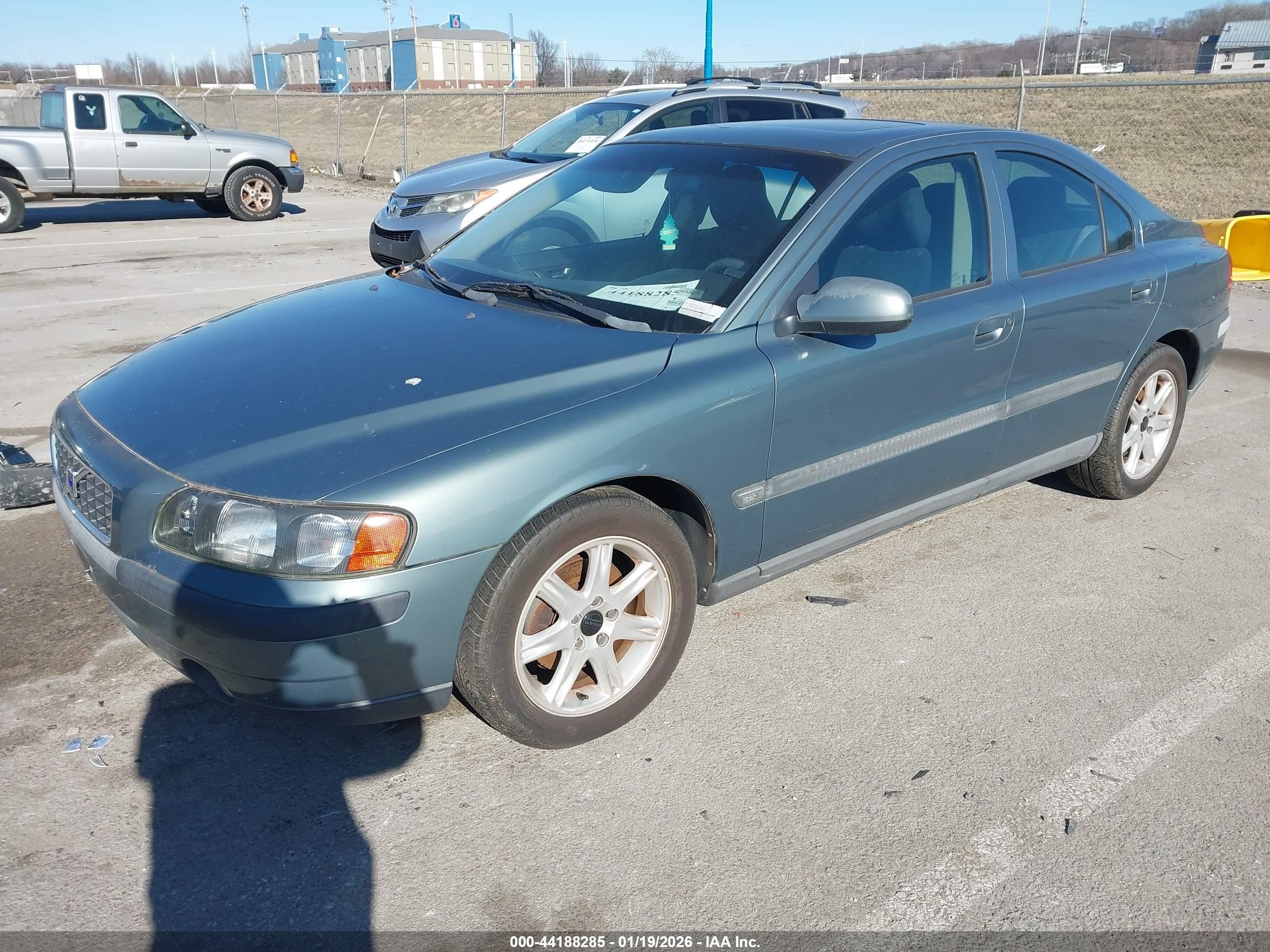 2002 Volvo S60 2.4t Light Blue vin: YV1RS58D622180575
