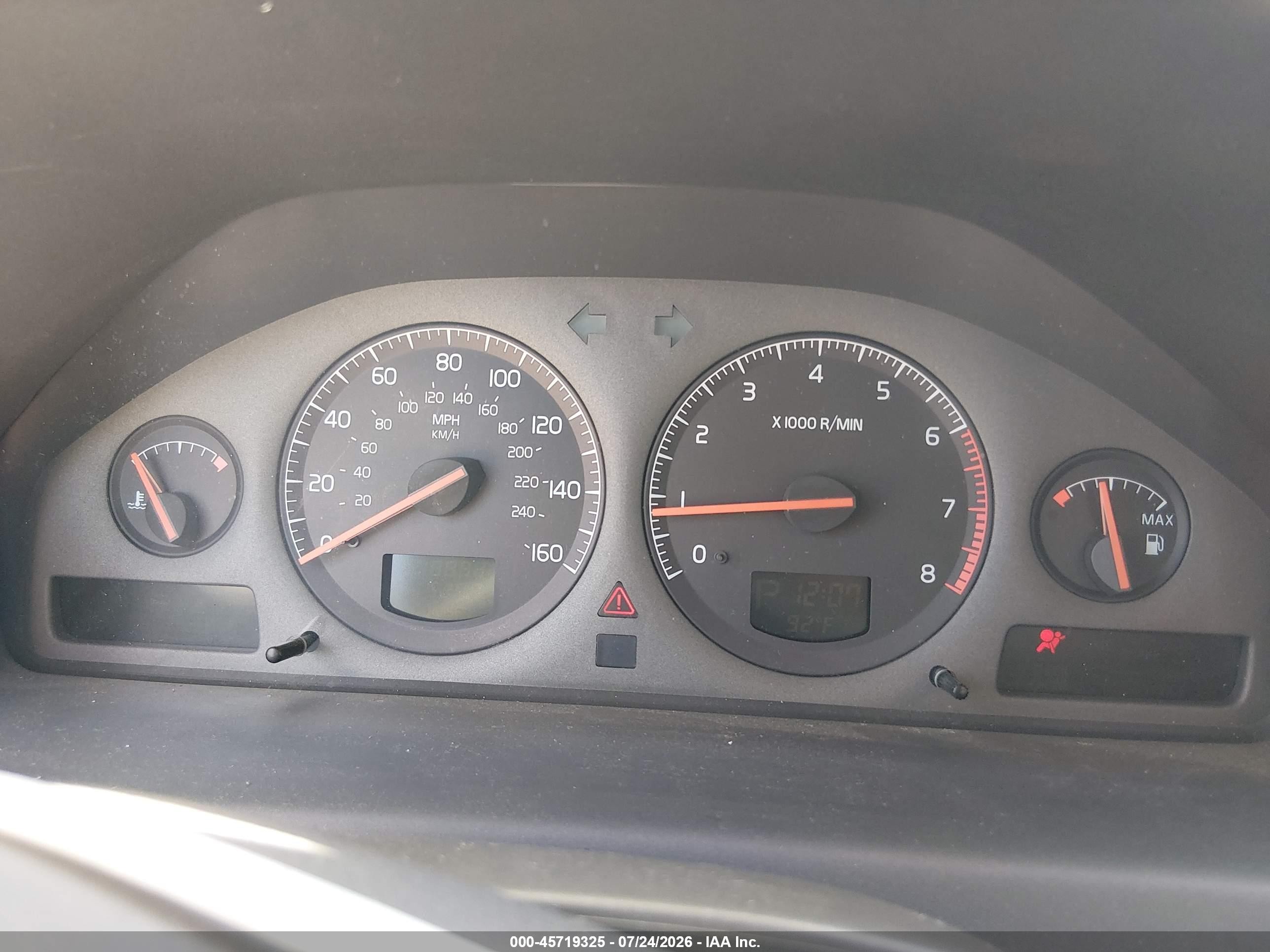 2001 Volvo S60 2.4t Желто-коричневый vin: YV1RS58D912010810