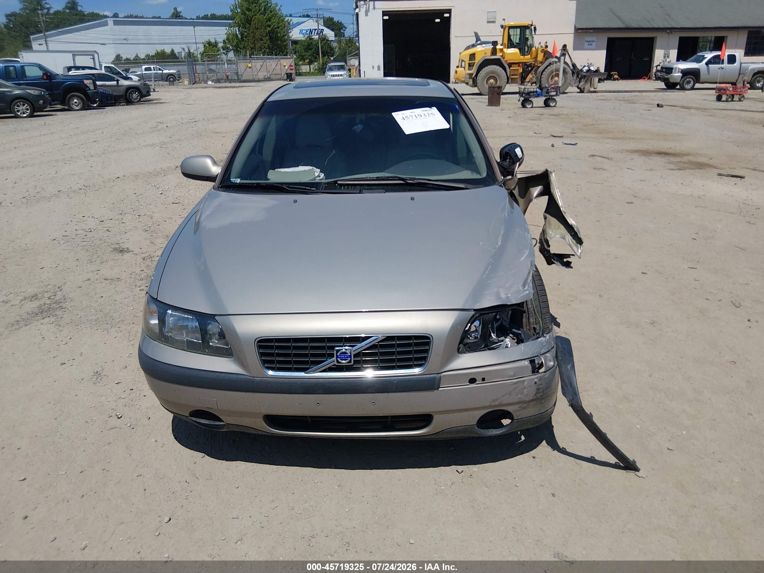 2001 Volvo S60 2.4t Желто-коричневый vin: YV1RS58D912010810