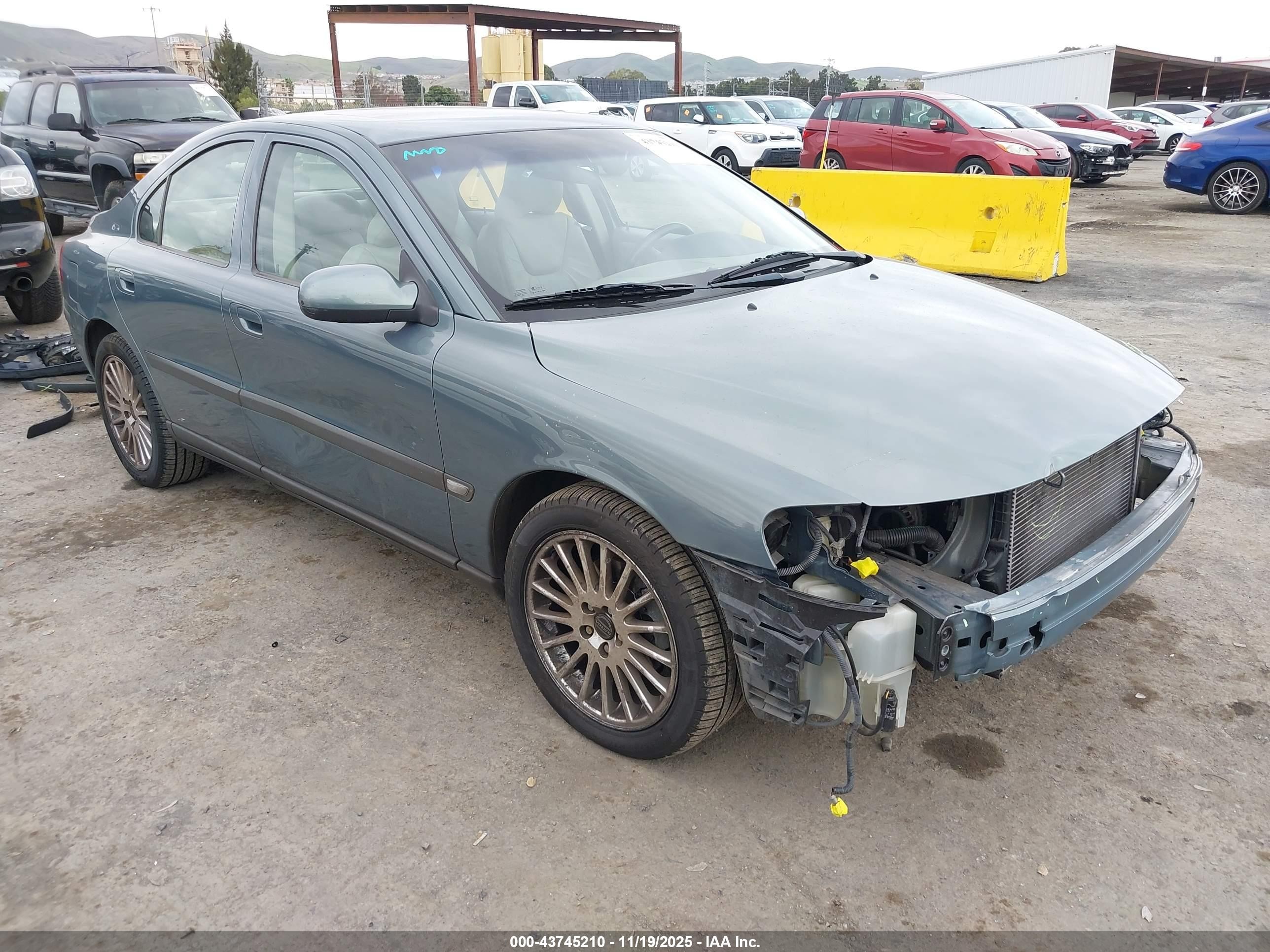 2002 Volvo S60 2.4t Blue vin: YV1RS58D922101299