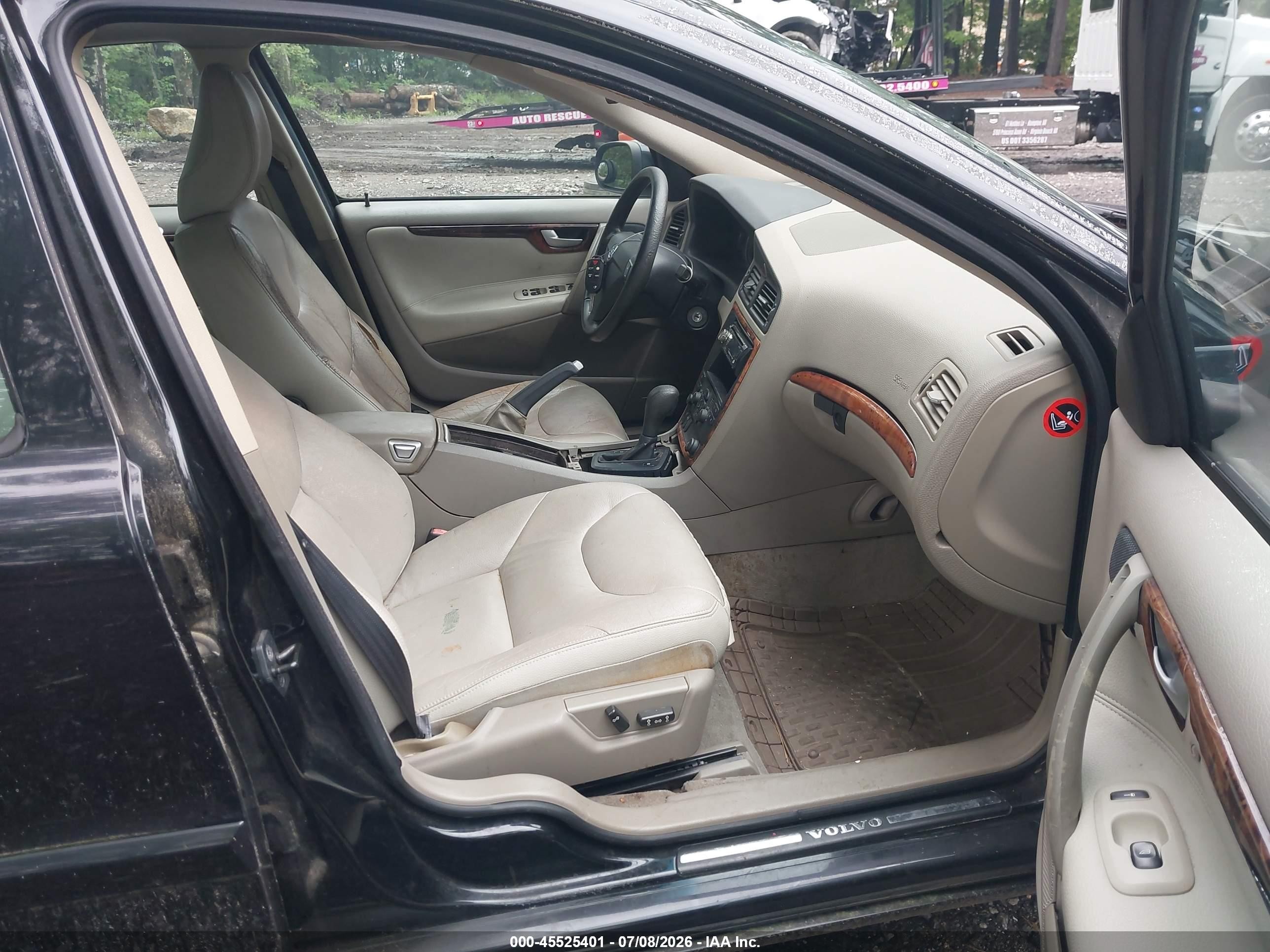 2007 Volvo S60 2.5t Dark Blue vin: YV1RS592172602871