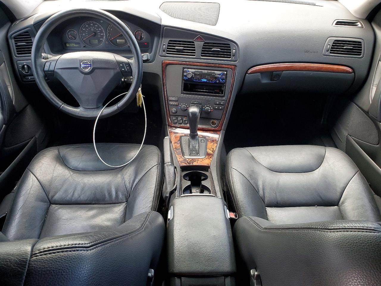 2005 Volvo S60 2.5t Серебряный vin: YV1RS592252485153
