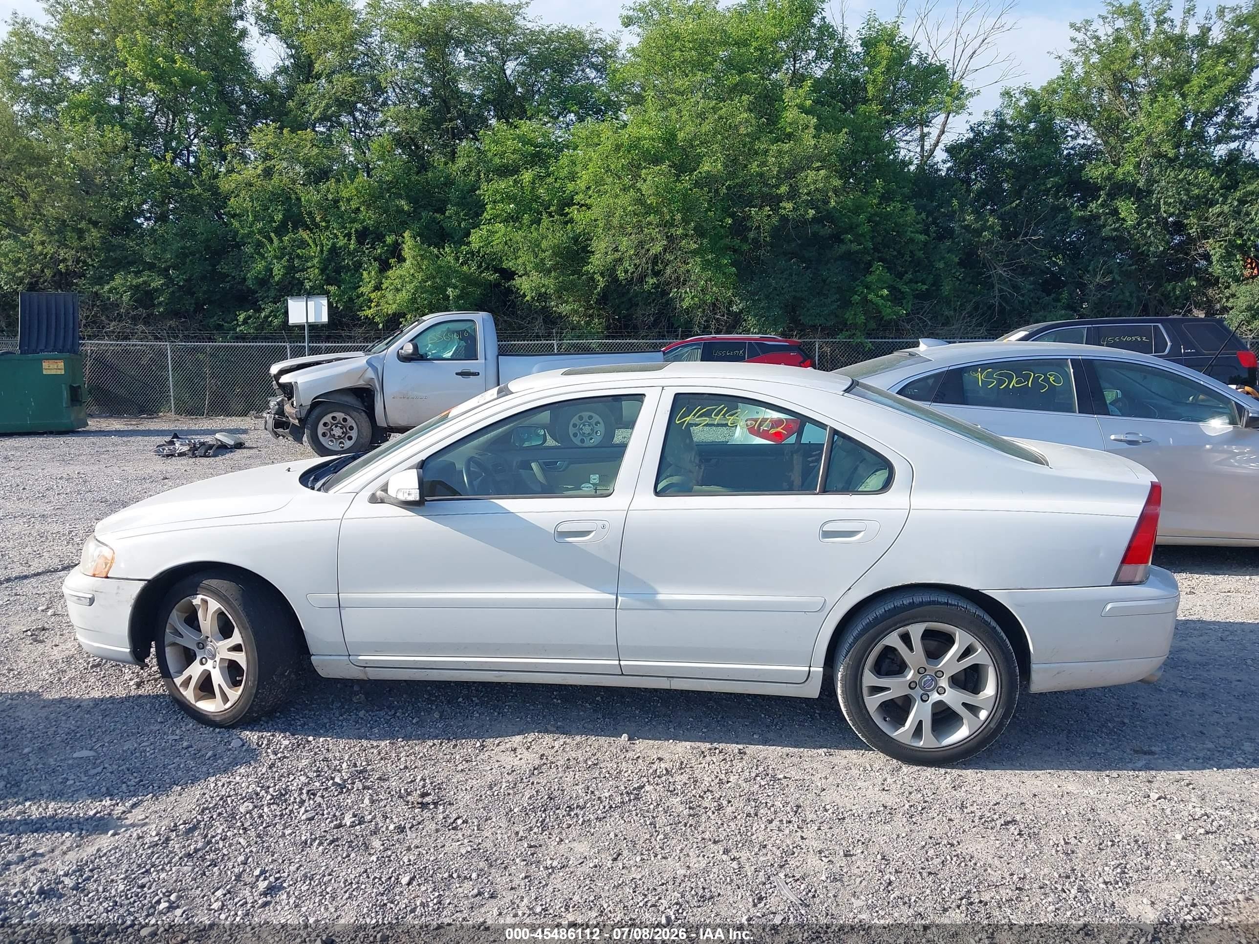 2009 Volvo S60 2.5t/2.5t Special Edition White vin: YV1RS592292736596