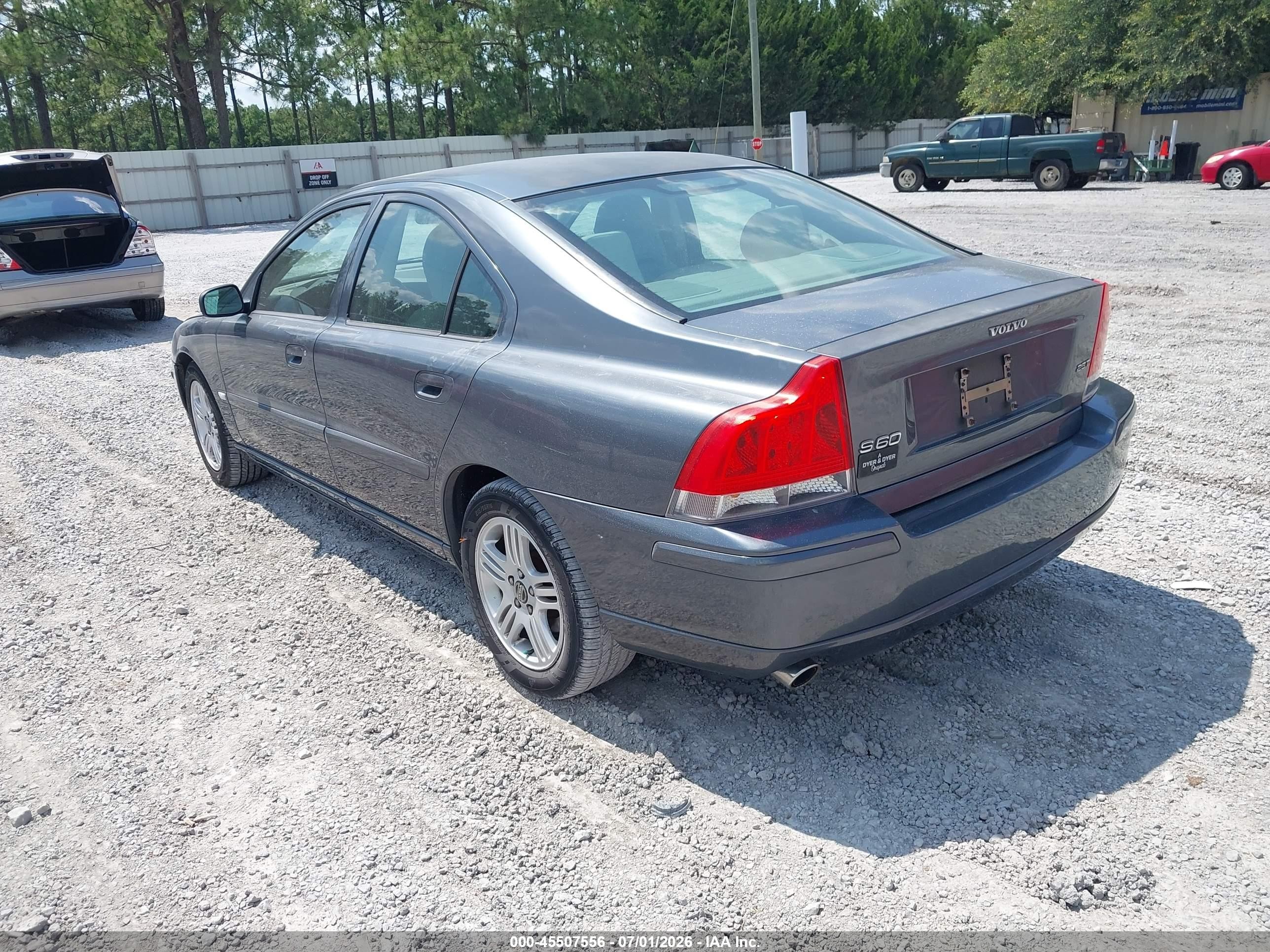2005 Volvo S60 2.5t A/2.5t A Sr W/premium Package Gray vin: YV1RS592352473920