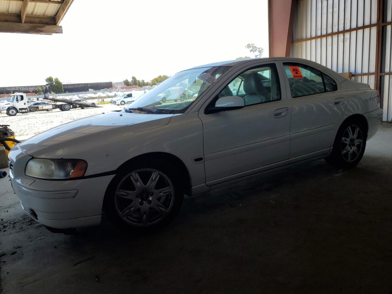 YV1RS592452477443