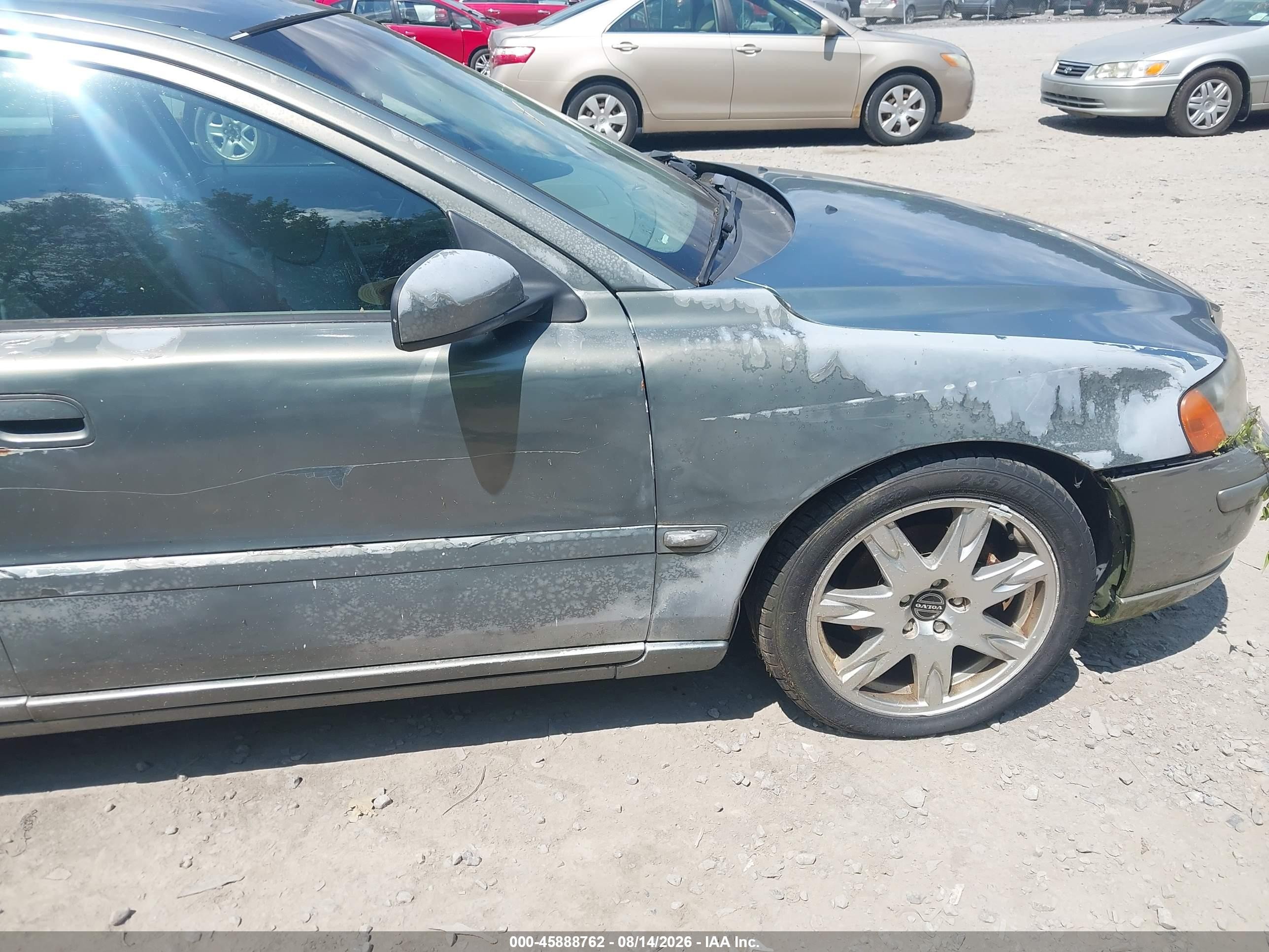 2005 Volvo S60 2.5t A/2.5t A Sr W/premium Package Teal vin: YV1RS592452483355