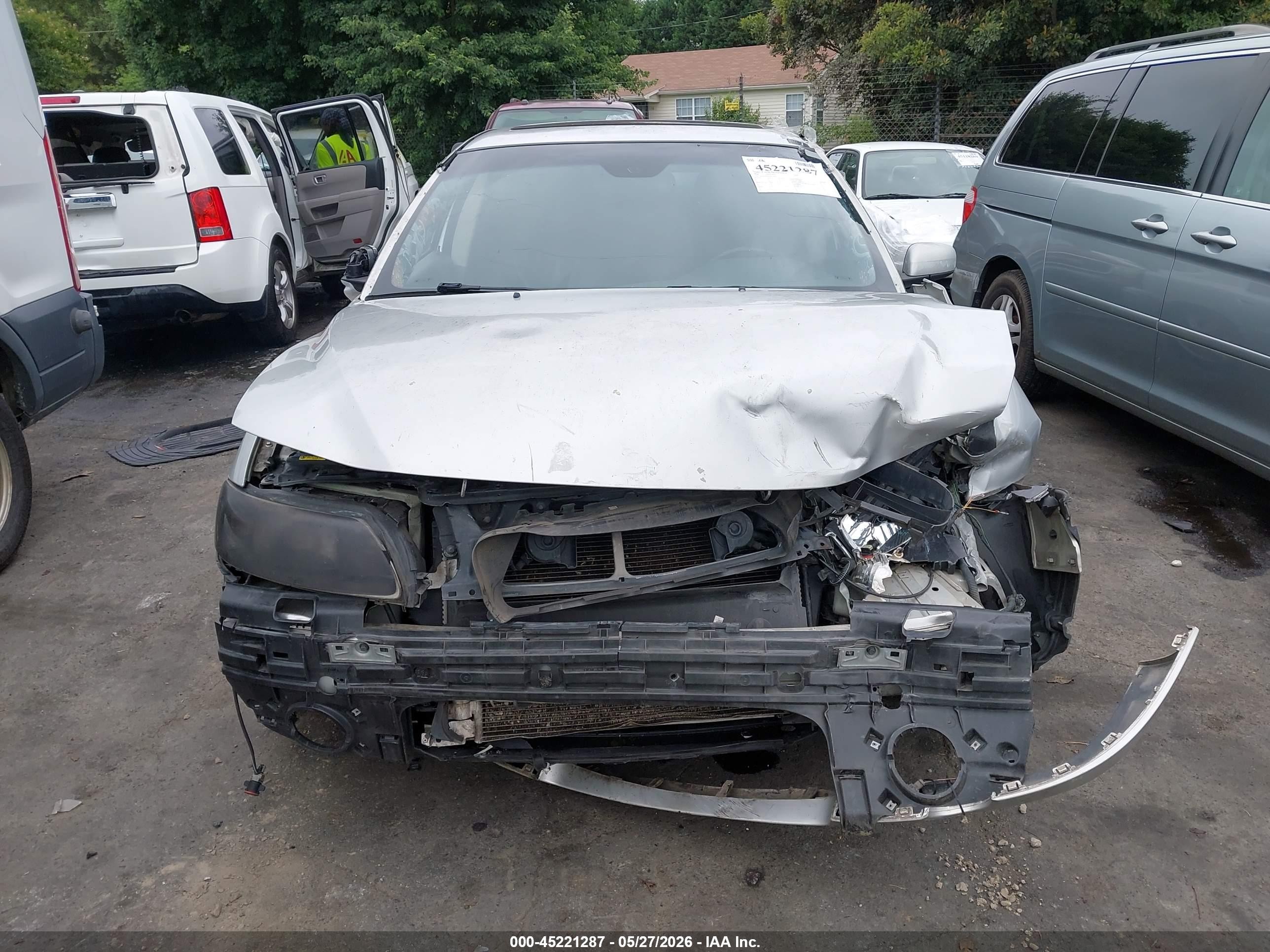 2006 Volvo S60 2.5t Silver vin: YV1RS592462515030