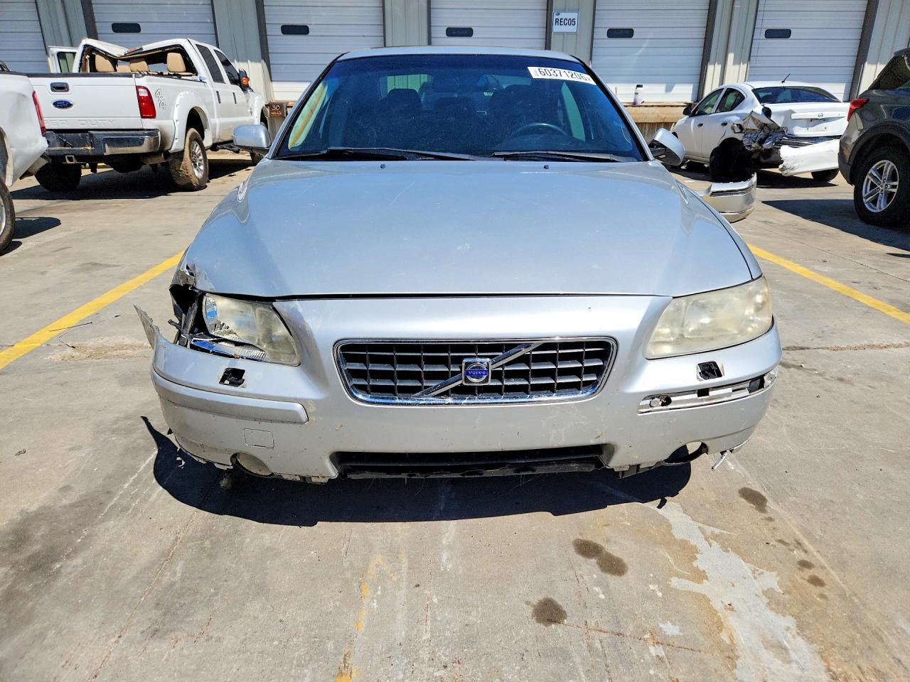 2006 Volvo S60 2.5t Silver vin: YV1RS592562508555