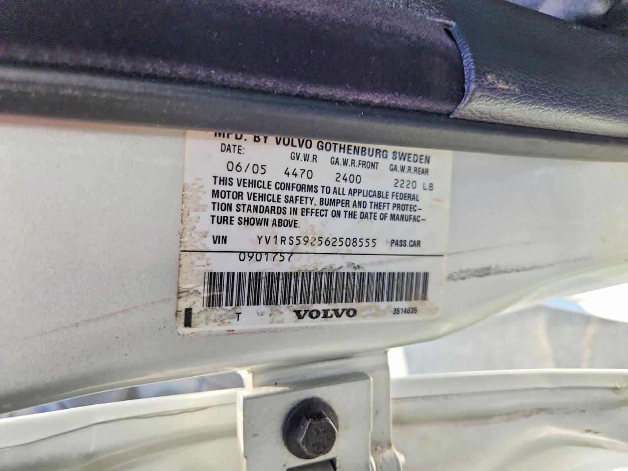 2006 Volvo S60 2.5t Silver vin: YV1RS592562508555