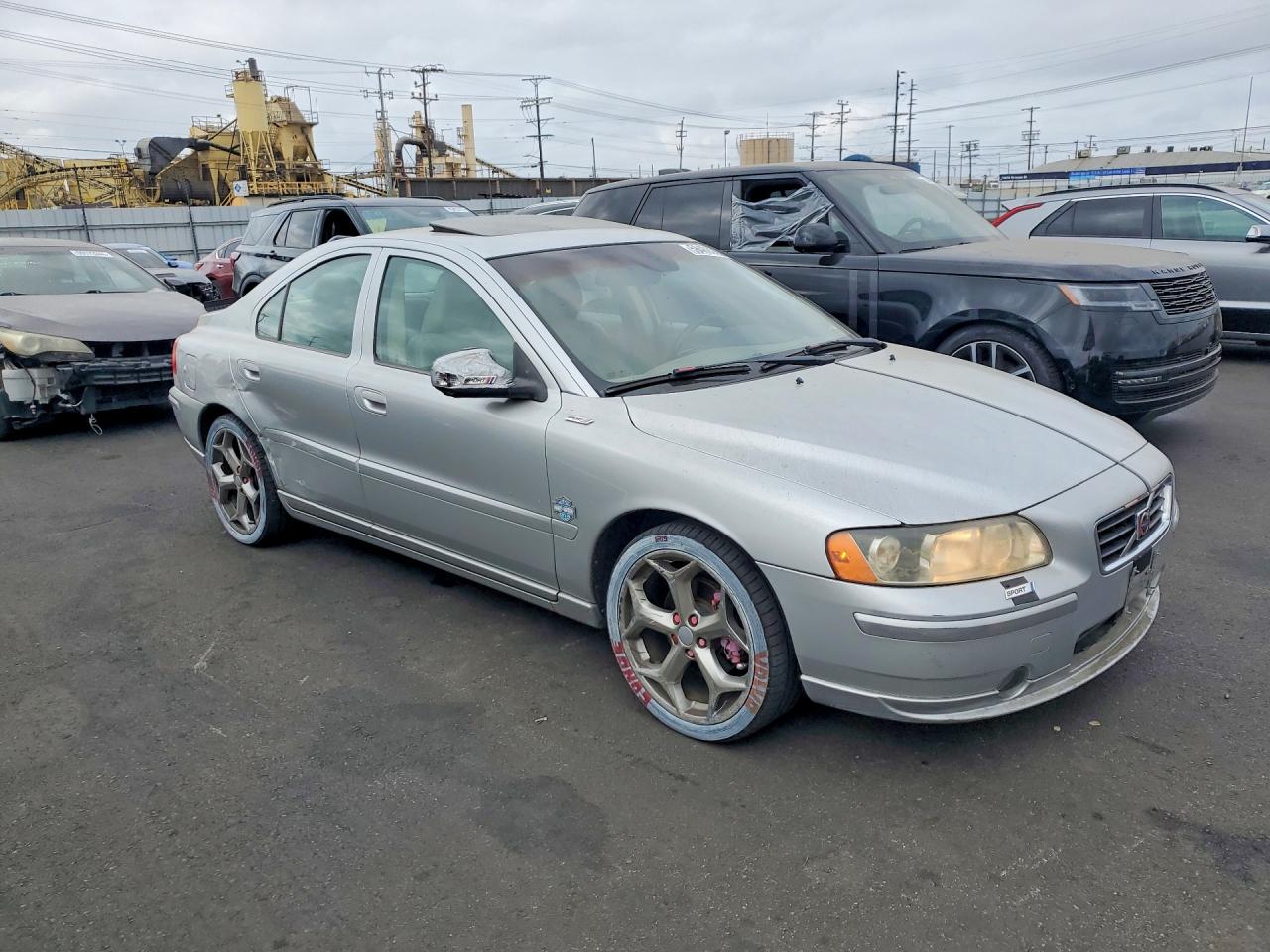 2008 Volvo S60 2.5t Silver vin: YV1RS592582684931