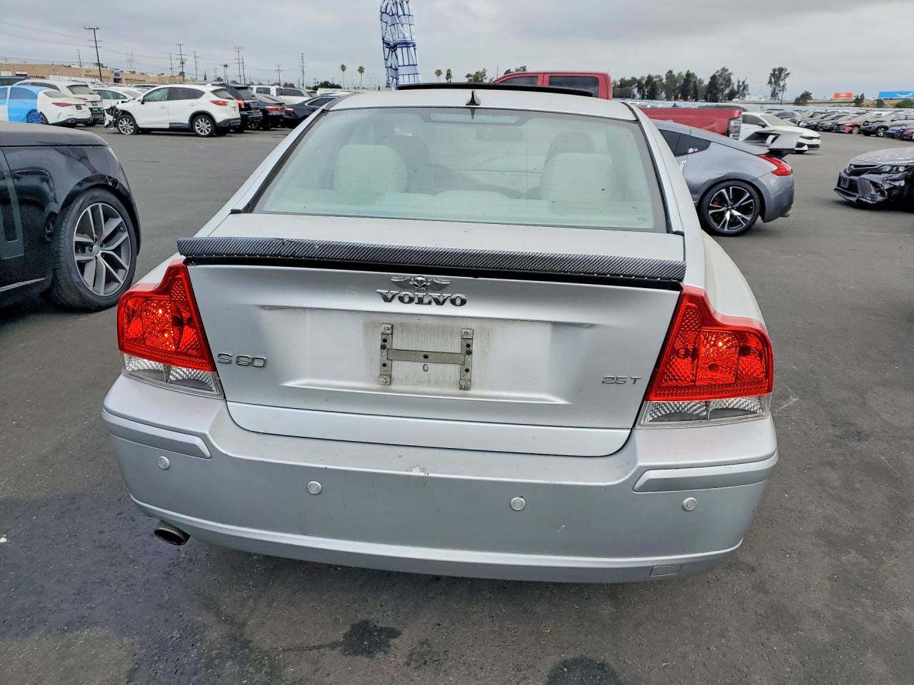 2008 Volvo S60 2.5t Silver vin: YV1RS592582684931