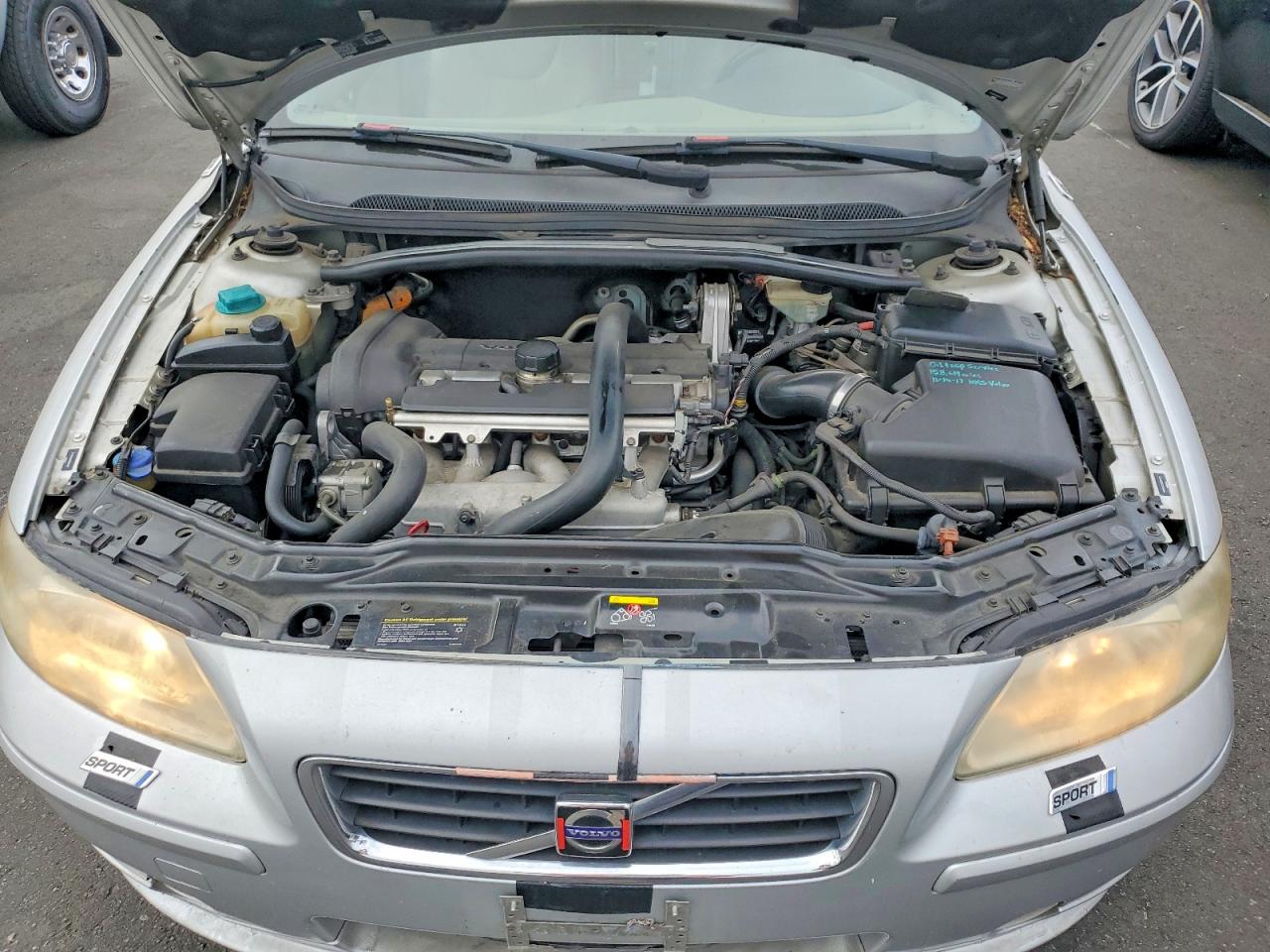 2008 Volvo S60 2.5t Silver vin: YV1RS592582684931