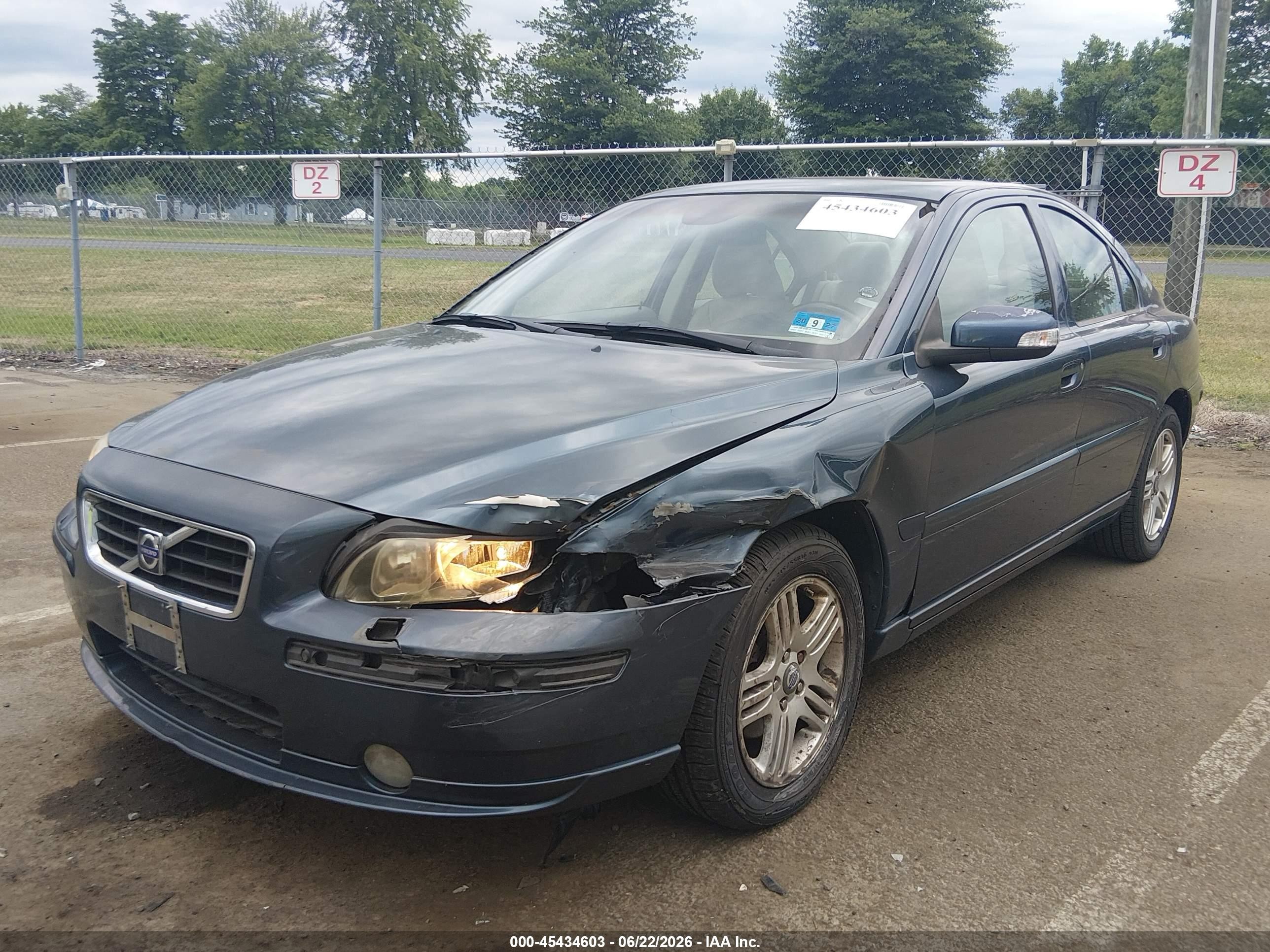 2007 Volvo S60 2.5t Синий vin: YV1RS592672602221