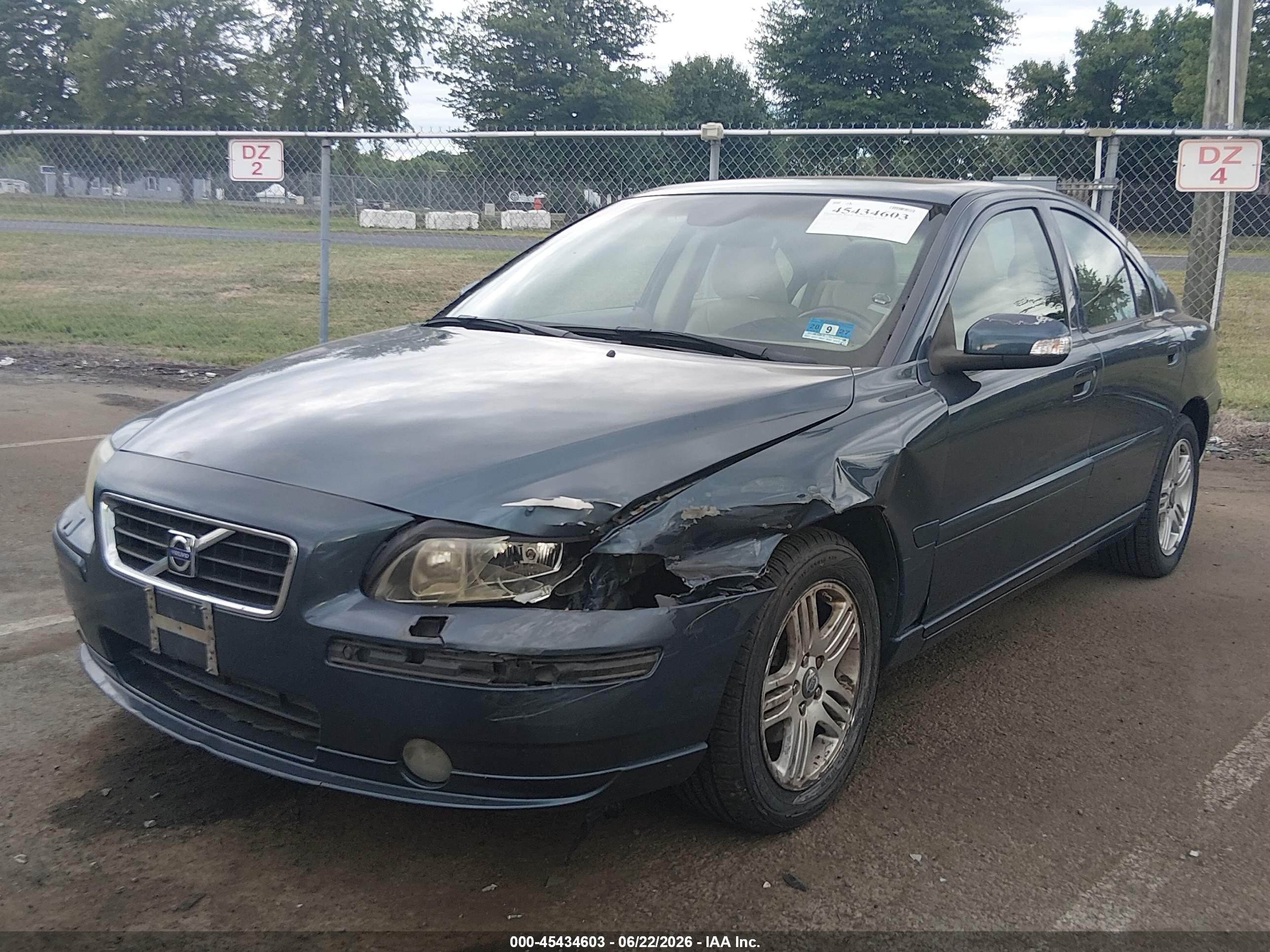 2007 Volvo S60 2.5t Синий vin: YV1RS592672602221
