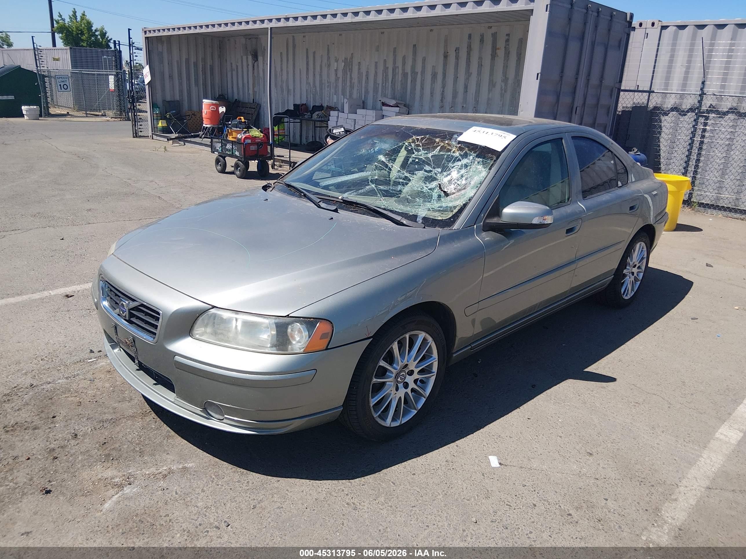 2007 Volvo S60 2.5t Tan vin: YV1RS592672634893