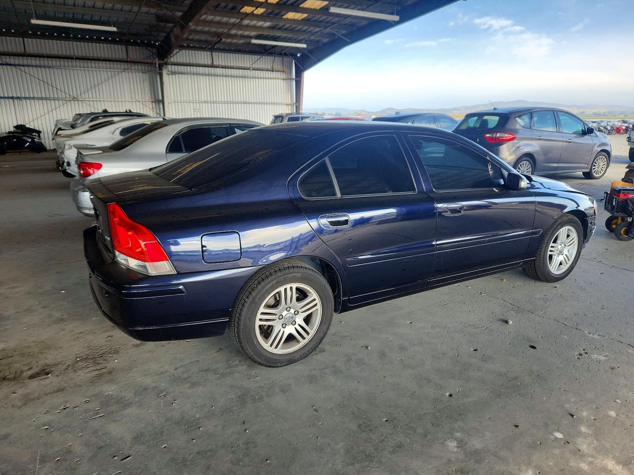 2007 Volvo S60 2.5t Blue vin: YV1RS592772605290